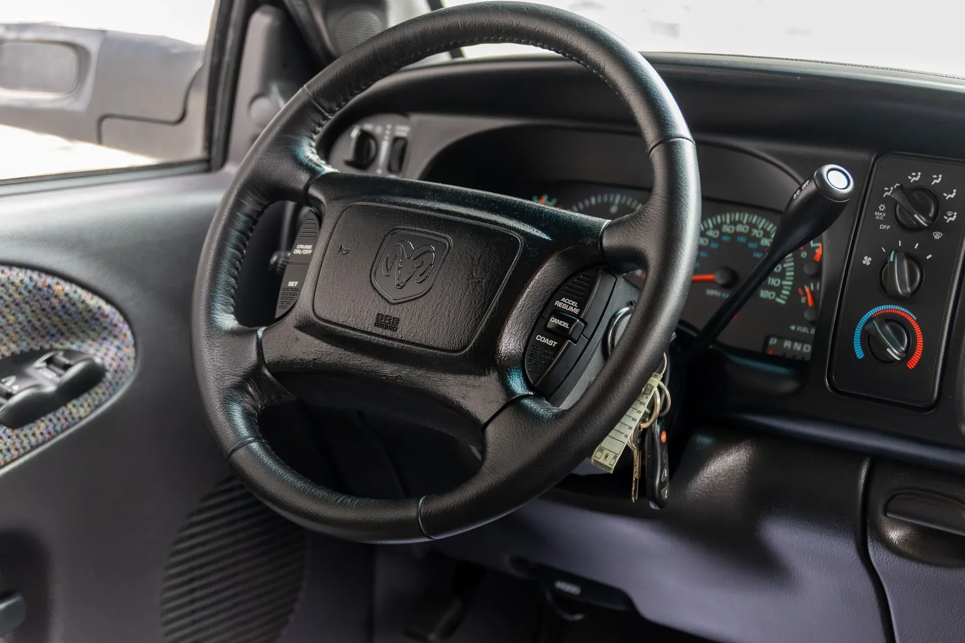 2001 Dodge Ram 2500 X-Cab