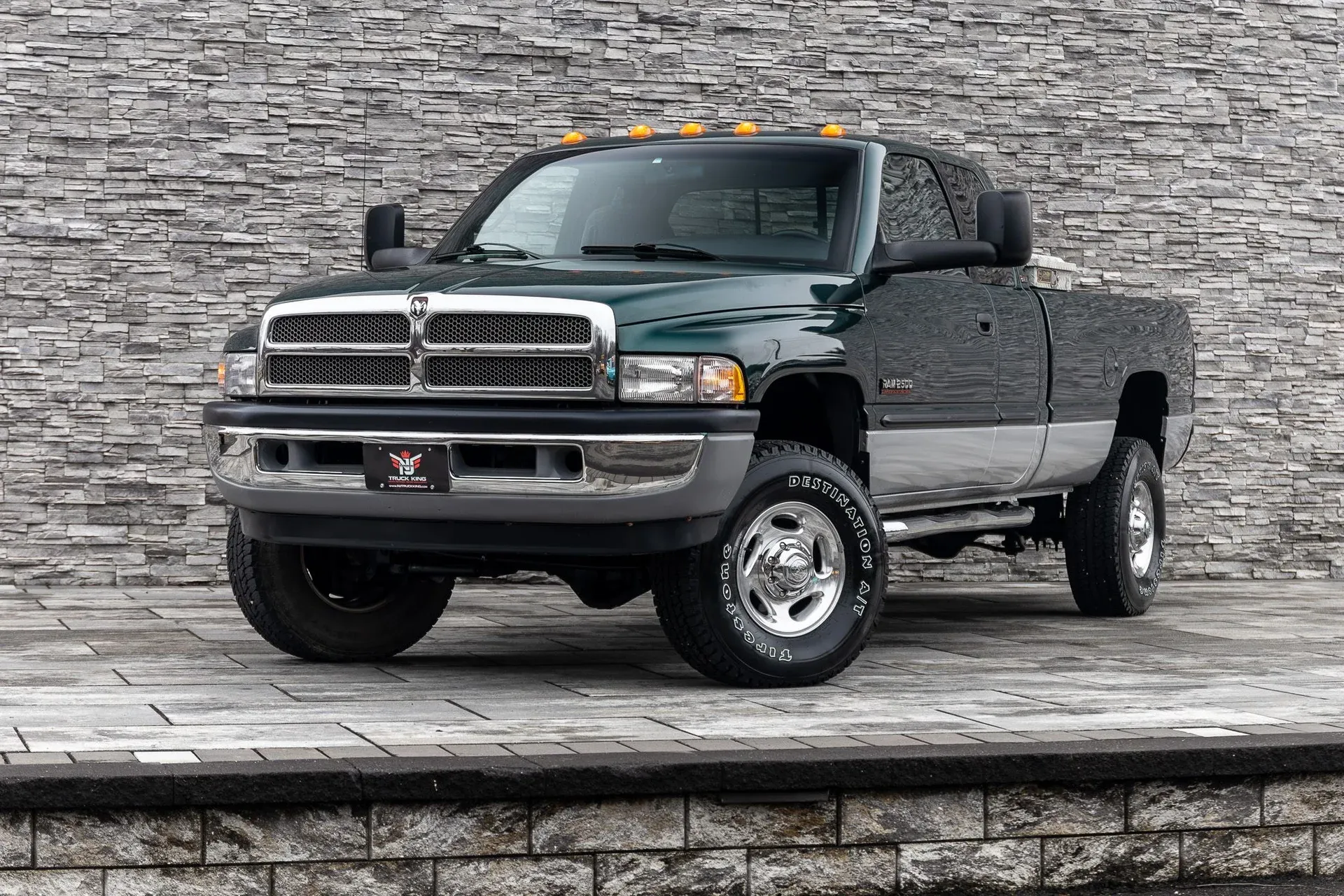 2001 Dodge Ram 2500 X-Cab - 3