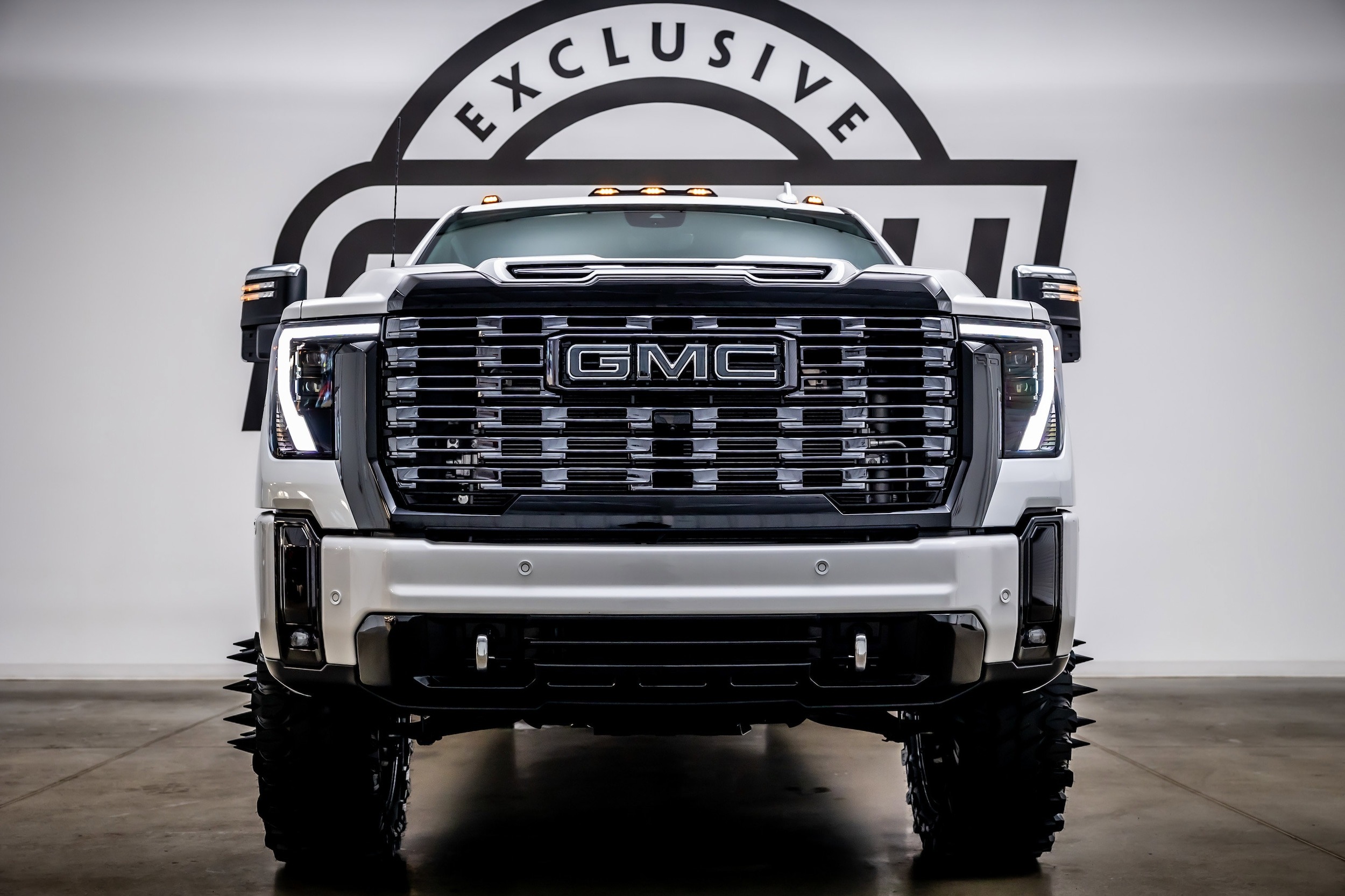 2025 GMC Sierra 3500 HD Denali Ultimate - 3