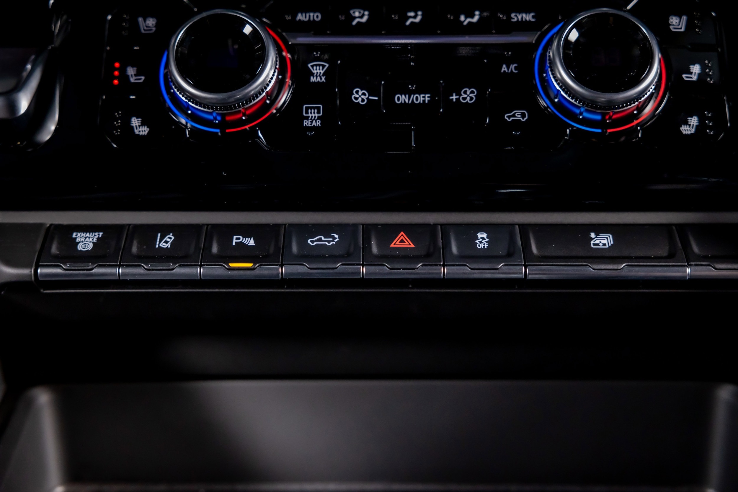 2025 GMC Sierra 3500 HD Denali Ultimate