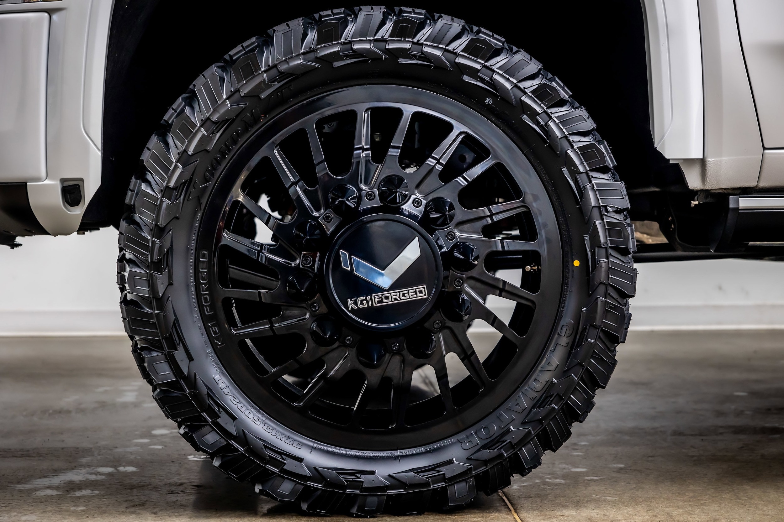 2025 GMC Sierra 3500 HD Denali Ultimate