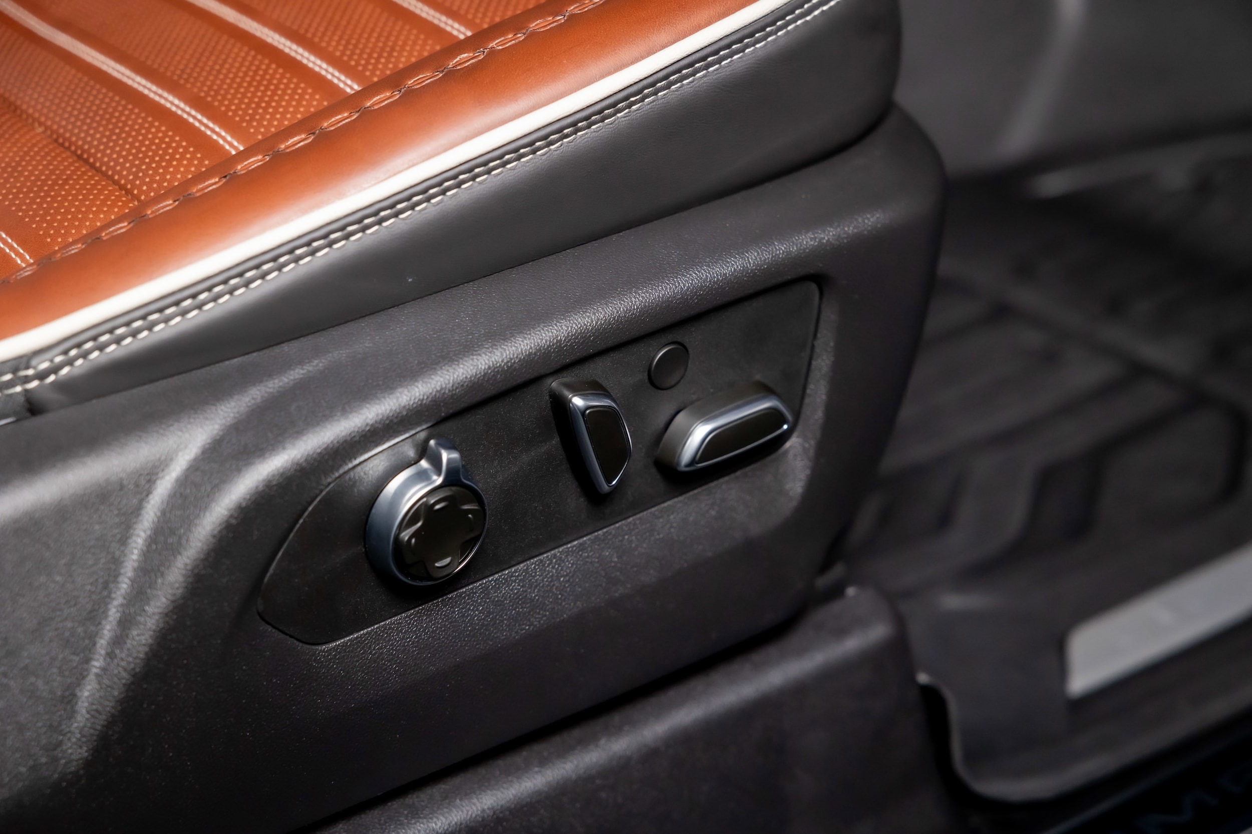 2025 GMC Sierra 3500 HD Denali Ultimate