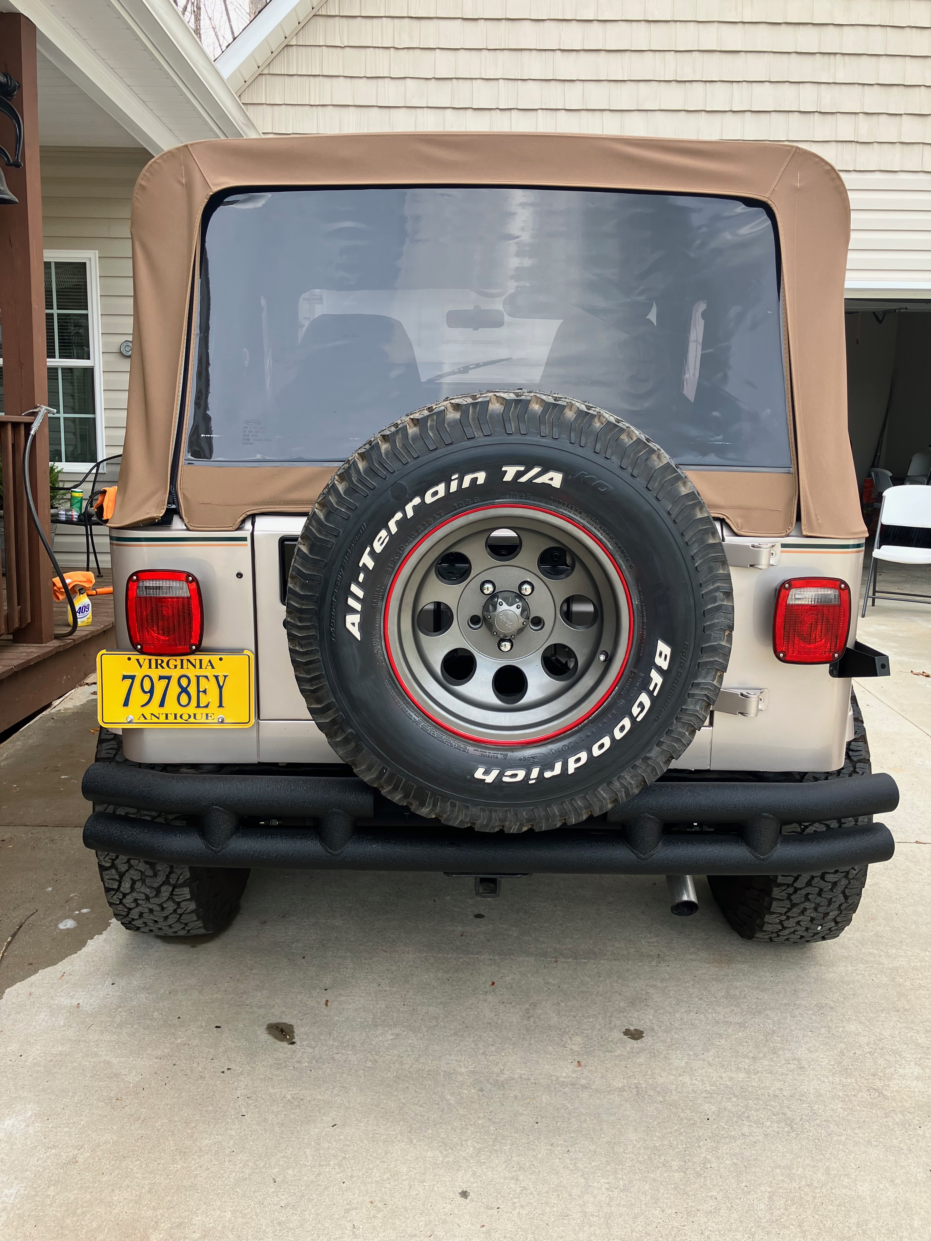 1994 Jeep Wrangler Sahara