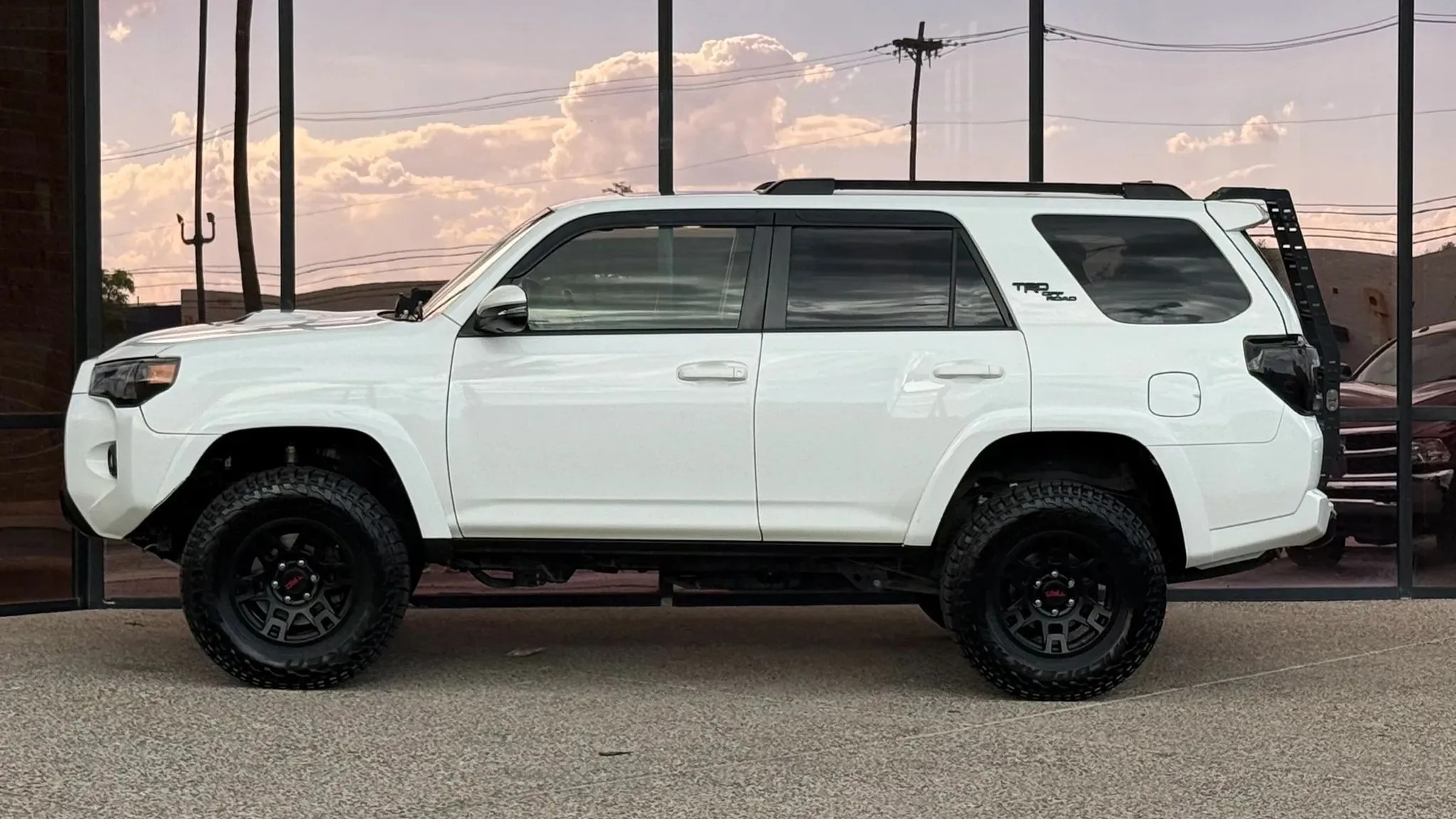 2018 Toyota 4Runner TRD Off Road Premium - 5
