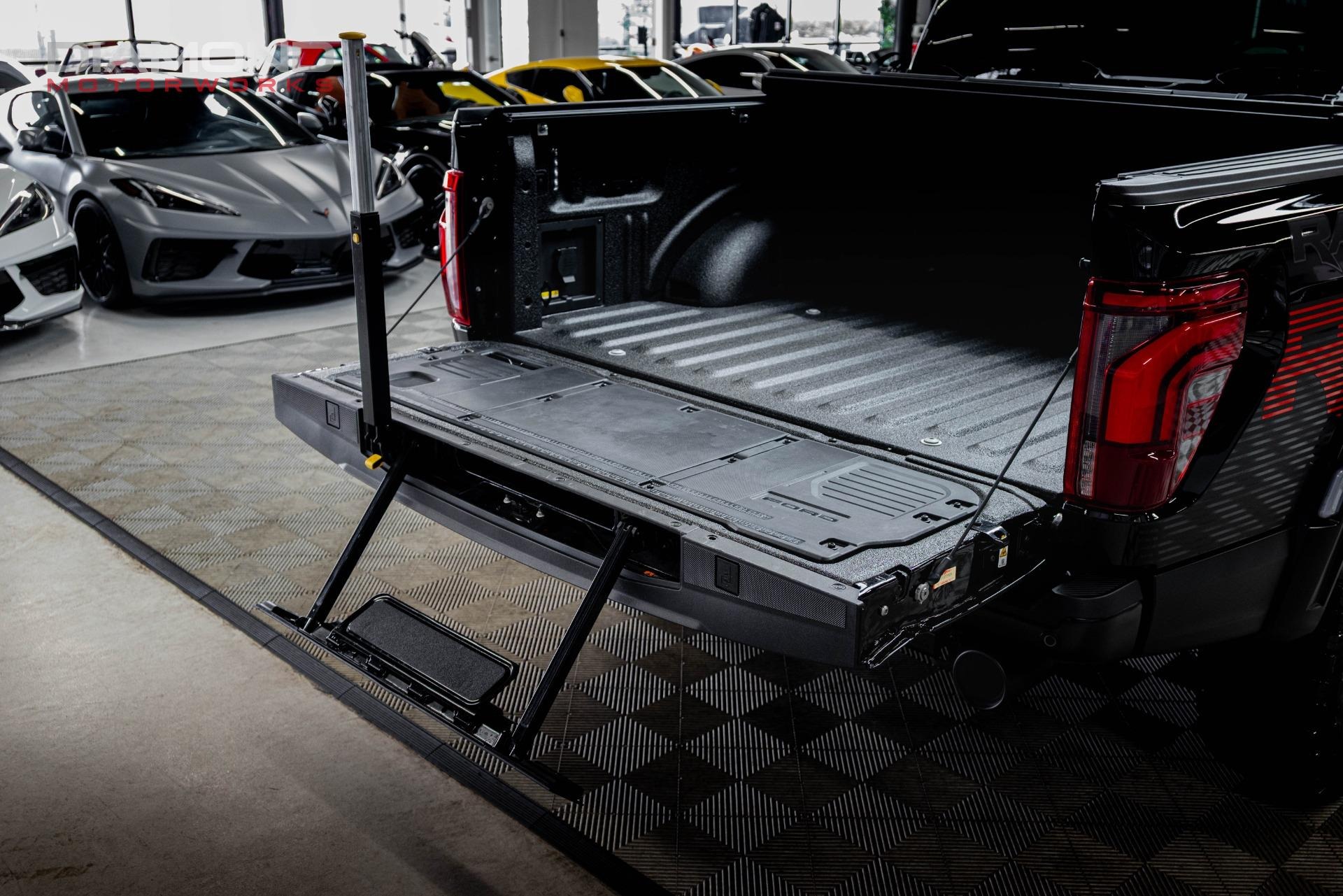 2025 Ford F-150 Raptor R