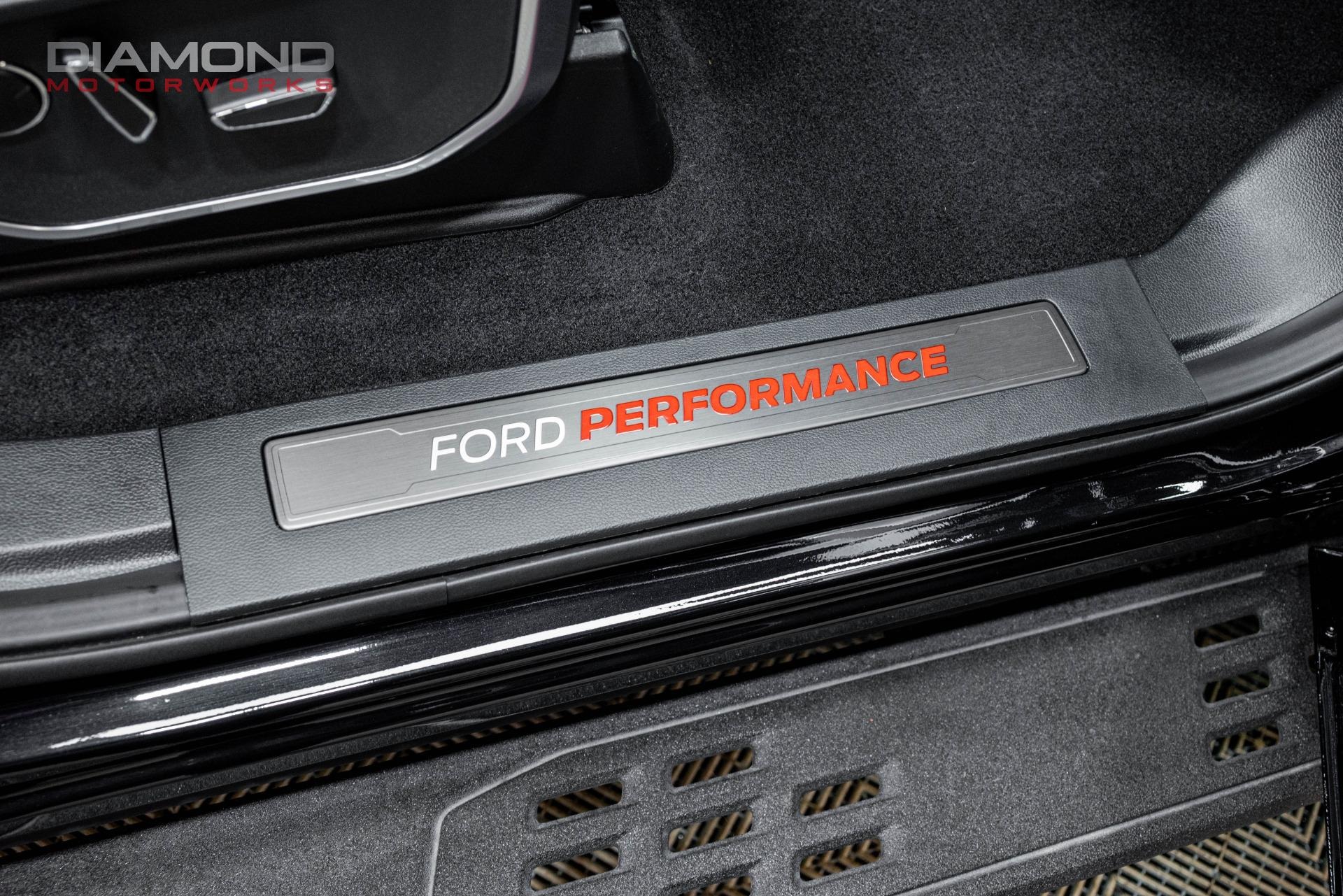 2025 Ford F-150 Raptor R