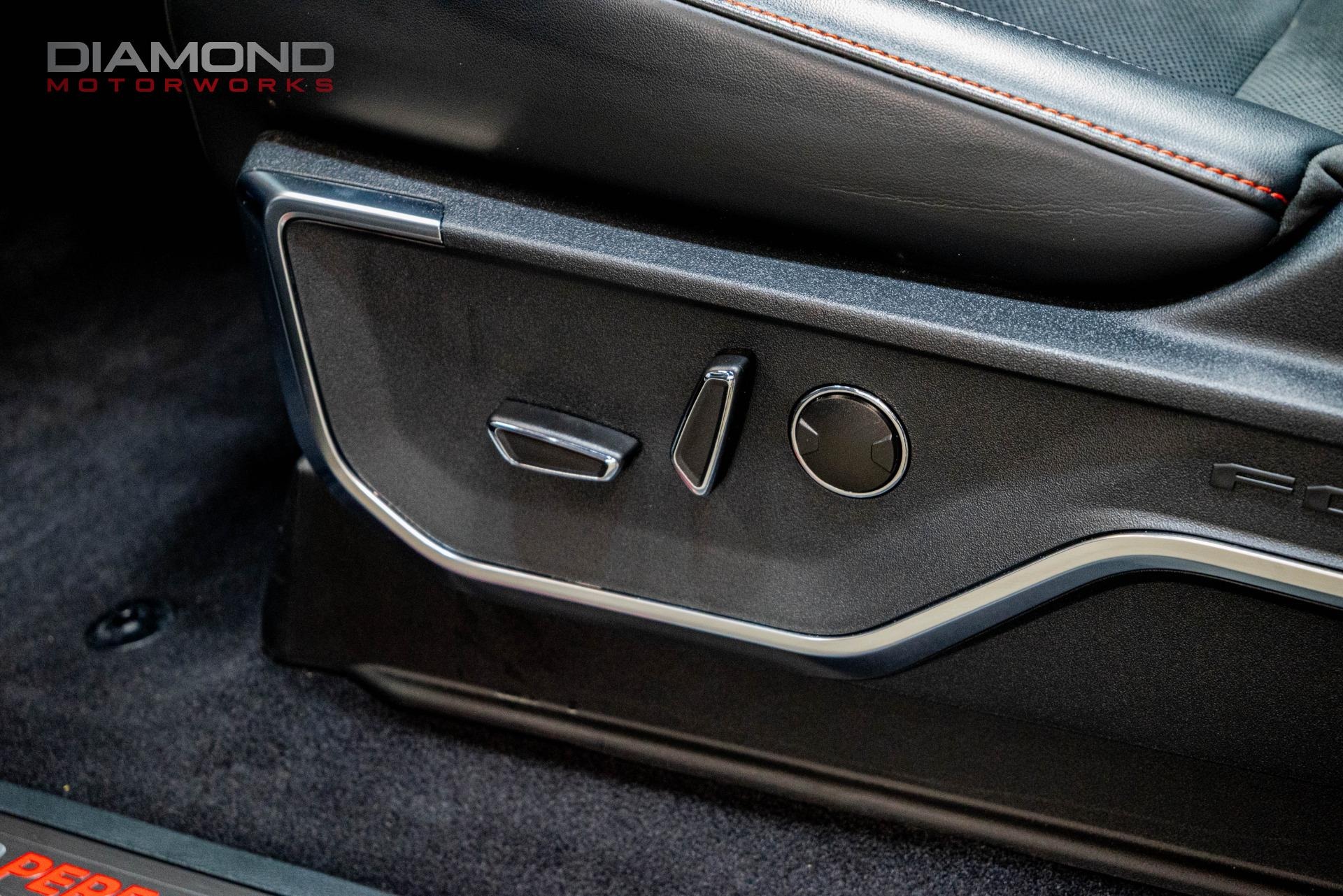 2025 Ford F-150 Raptor R