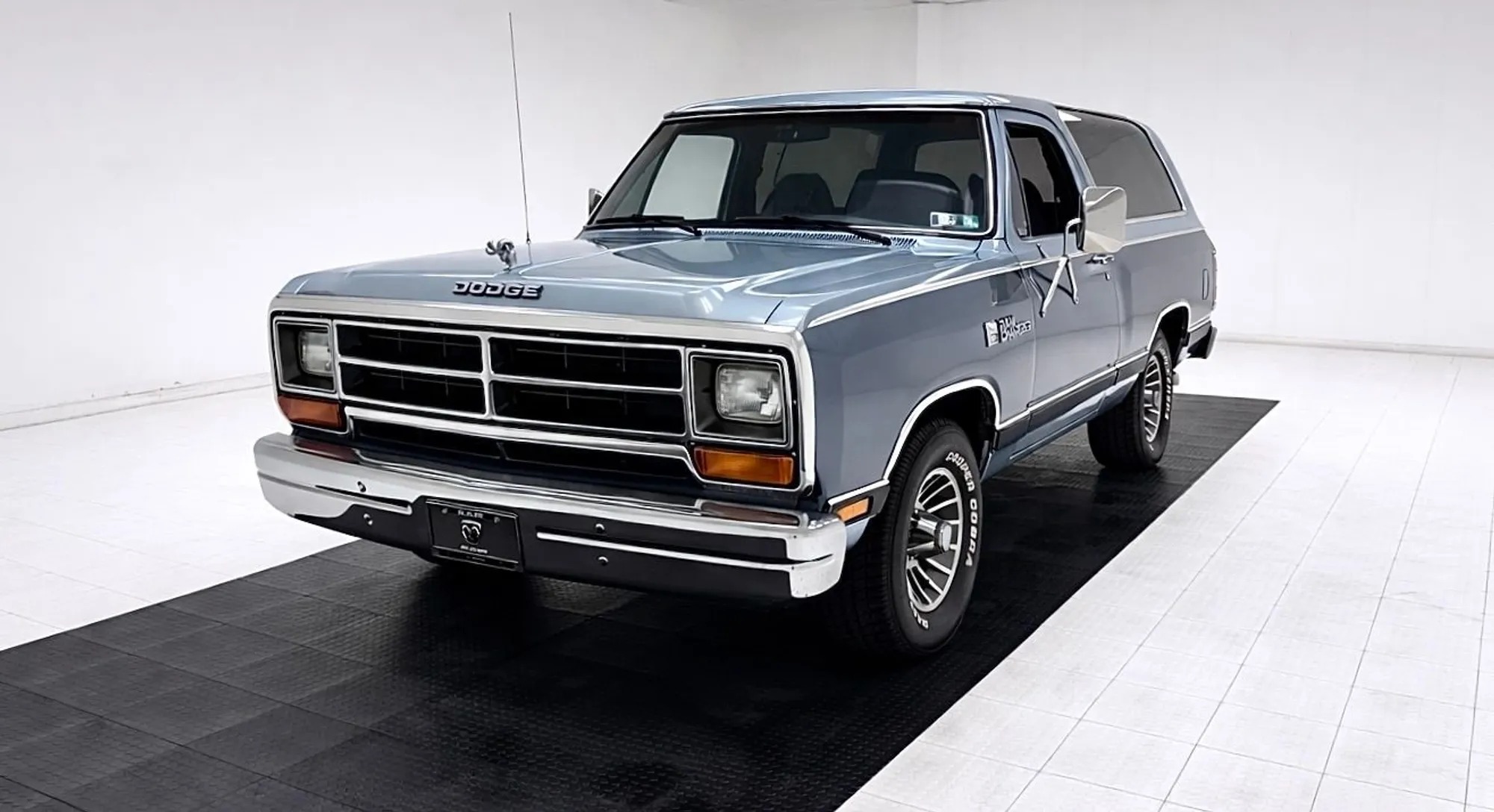  Dodge Ramcharger