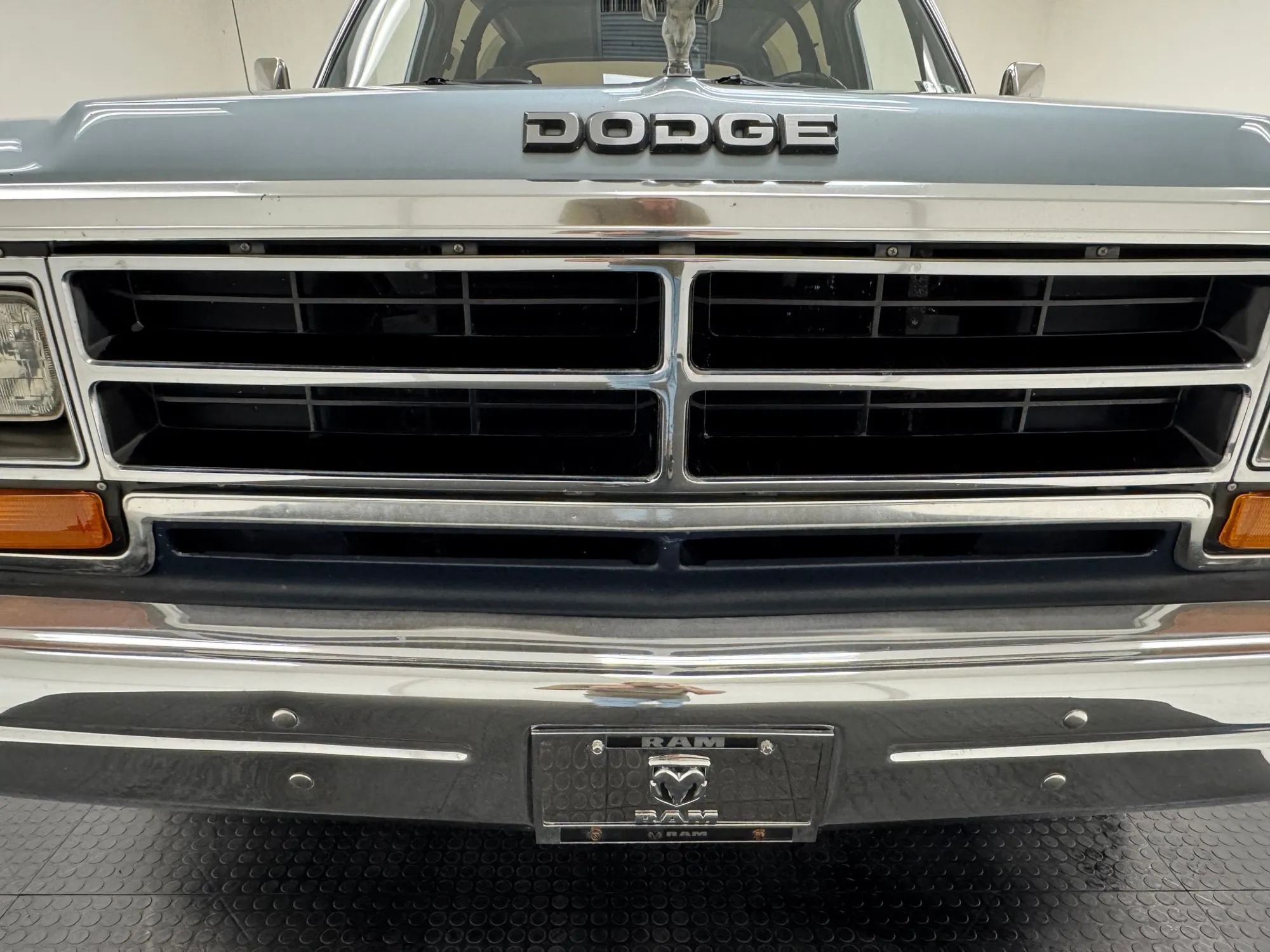 1987 Dodge Ramcharger 150 LE