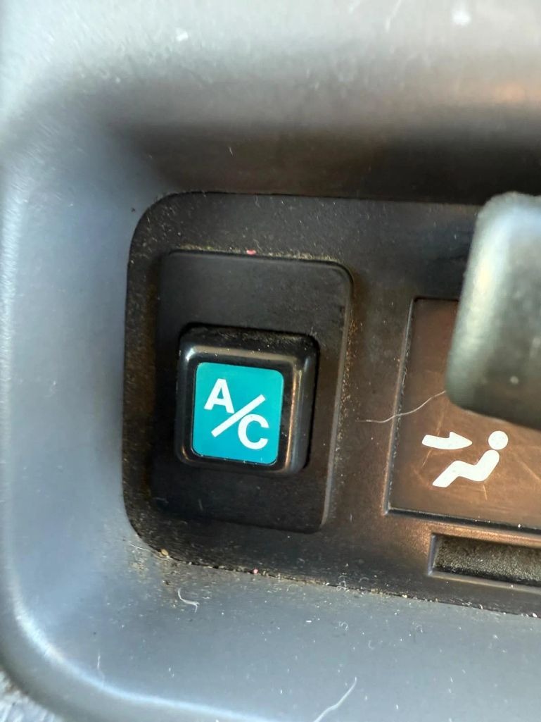 Supercharged 1993 Subaru Sambar