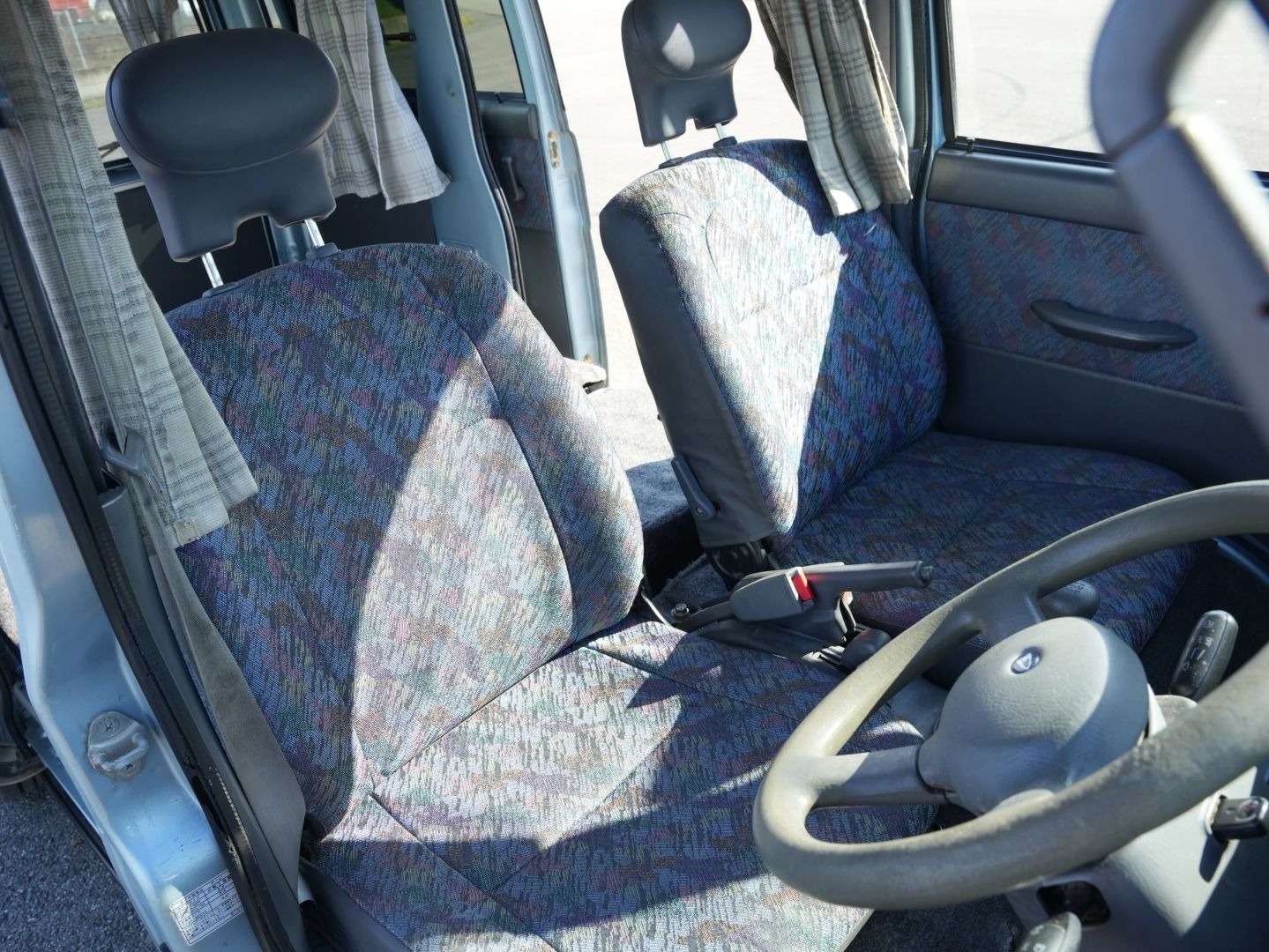 1998 Daihatsu Atrai RT