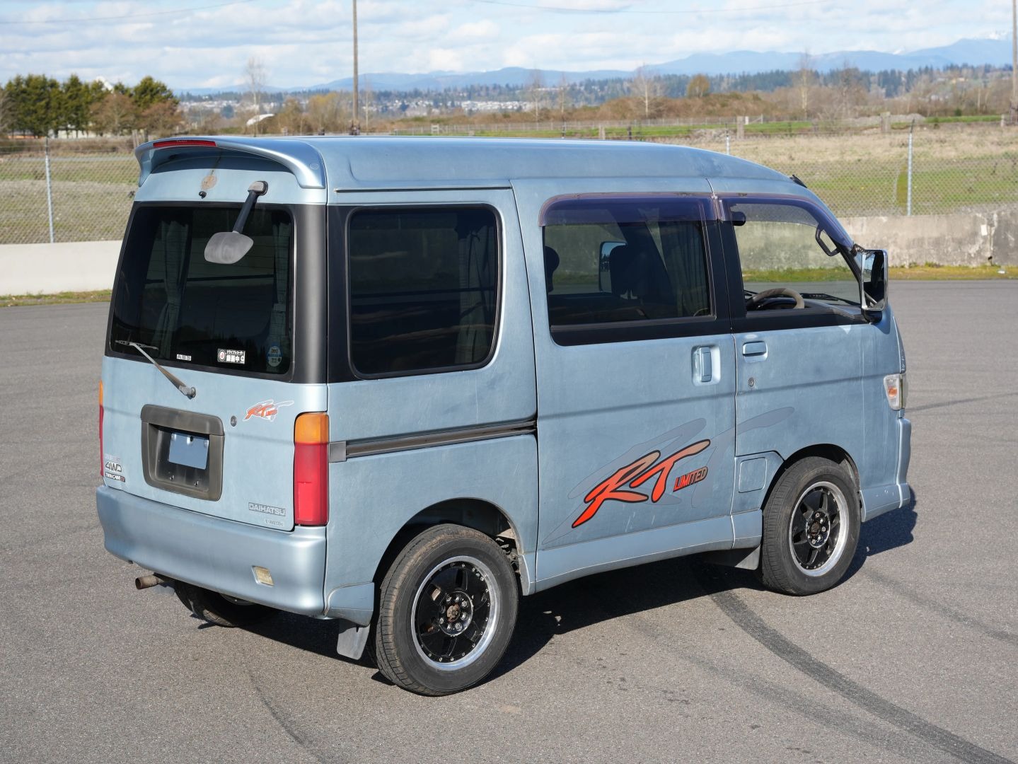 1998 Daihatsu Atrai RT