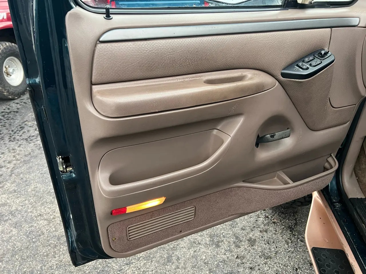 1995 Ford Bronco Eddie Bauer