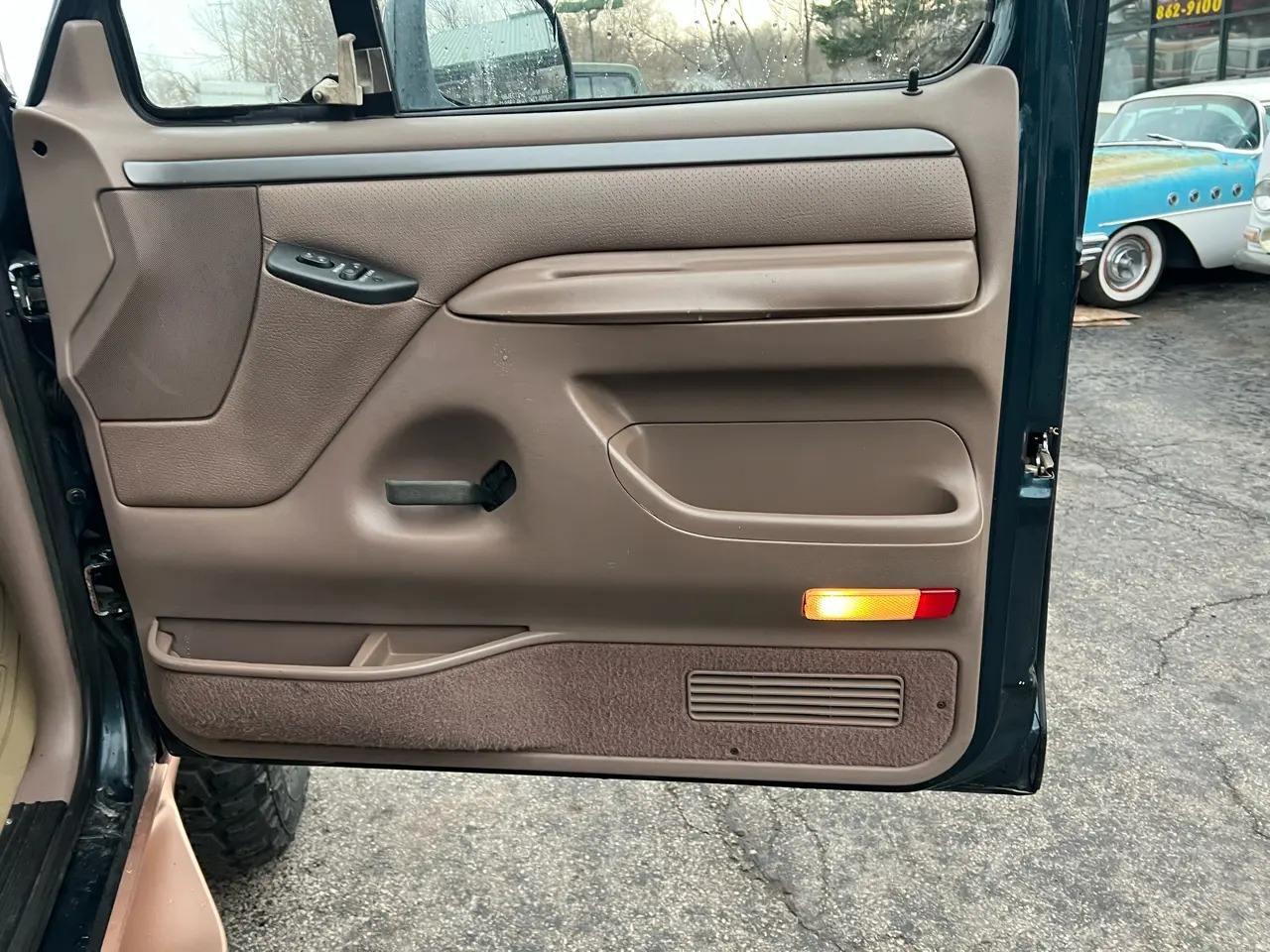 1995 Ford Bronco Eddie Bauer