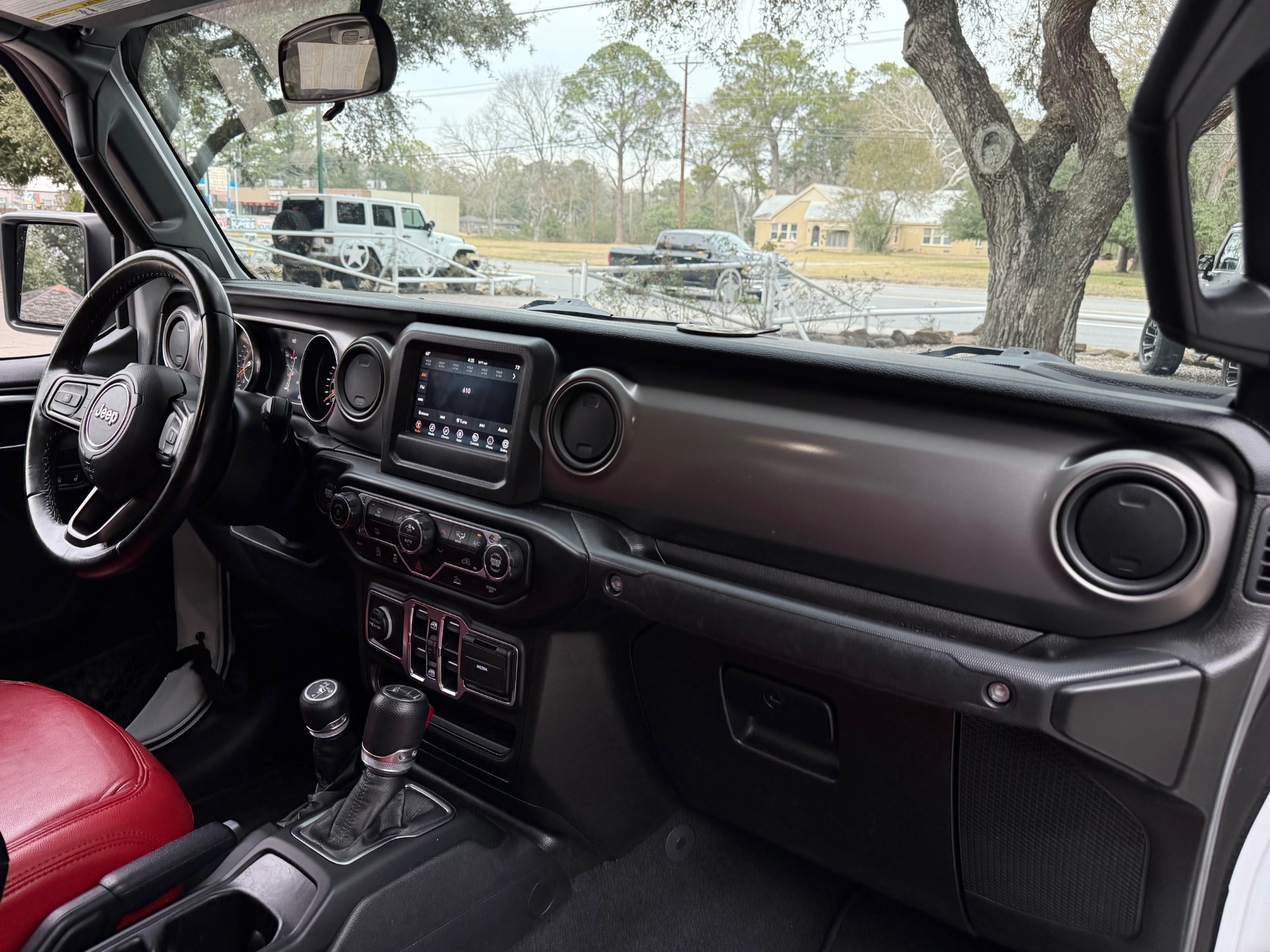 2021 Jeep Gladiator Sport S