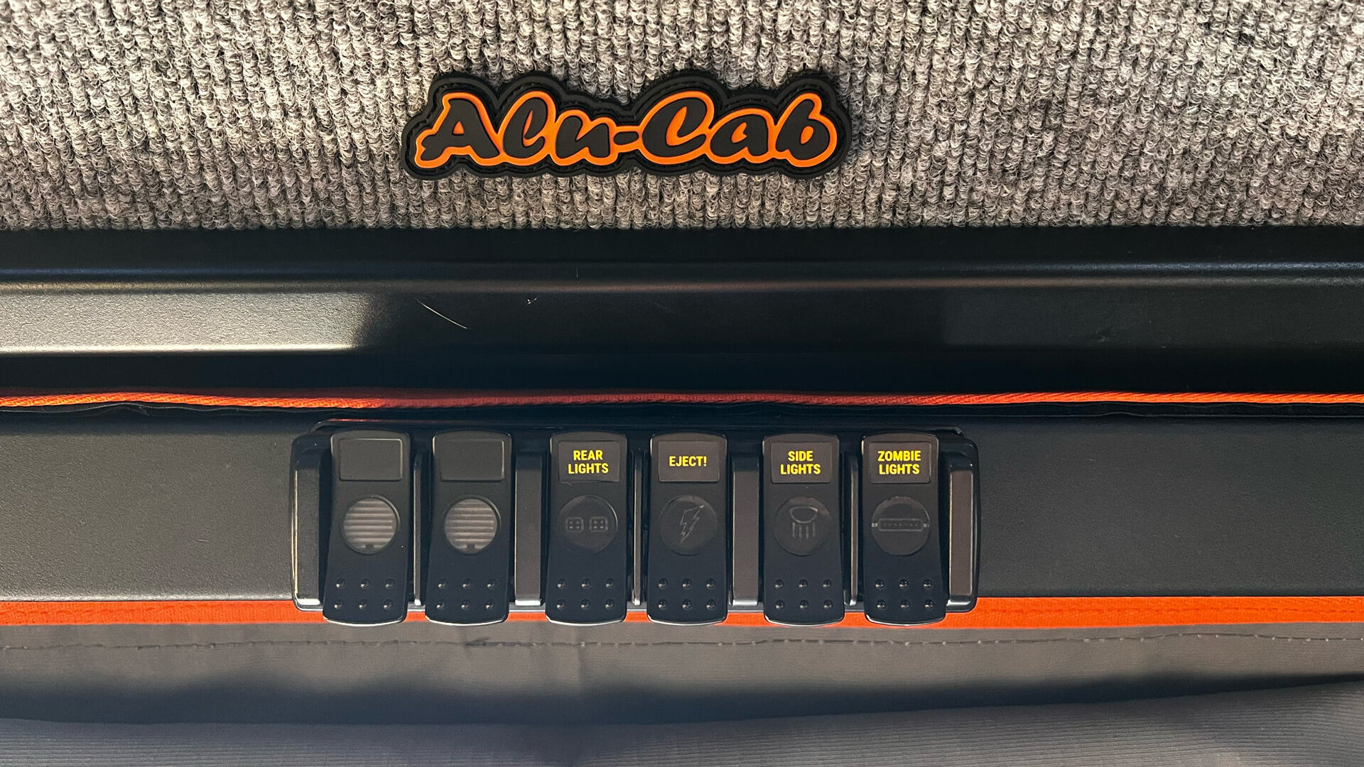 2021 Jeep Gladiator Camper