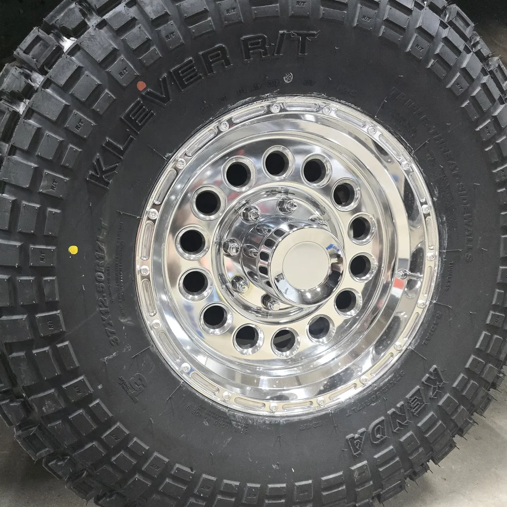 1989 GMC Suburban 2500 SLX - 5