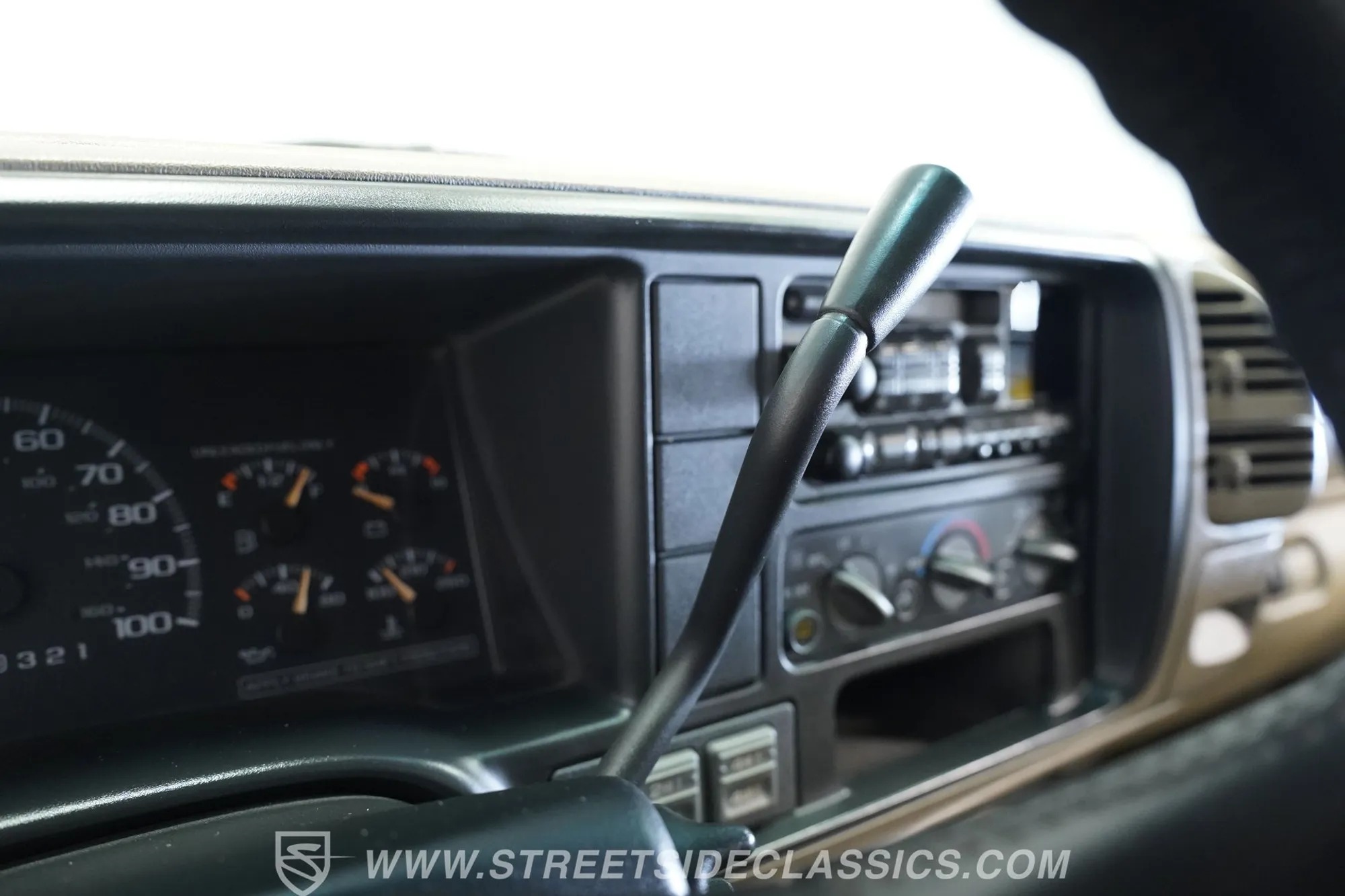 1999 Chevrolet Suburban 2500 4×4