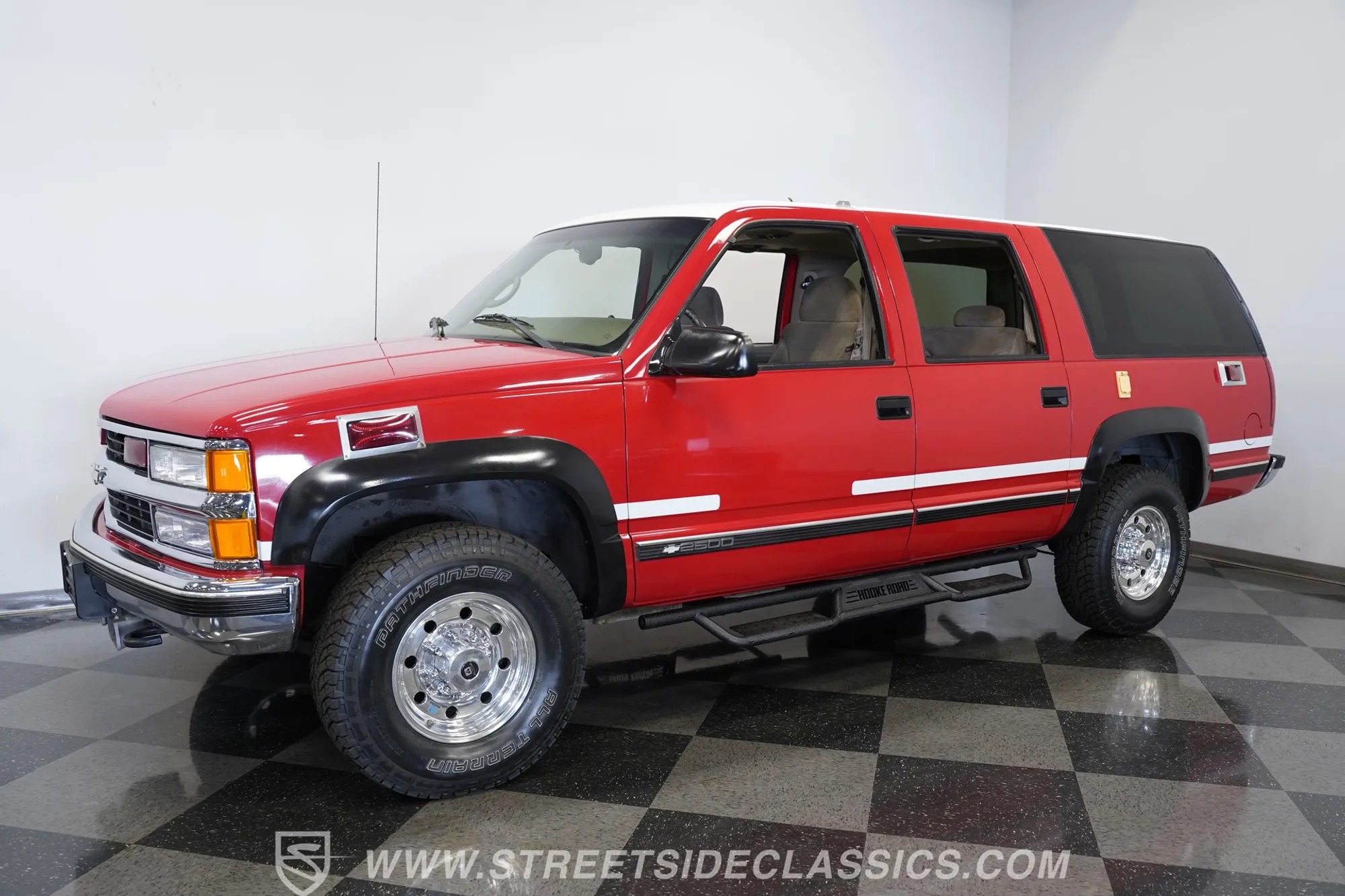 1999 Chevrolet Suburban 2500 4×4 - 5