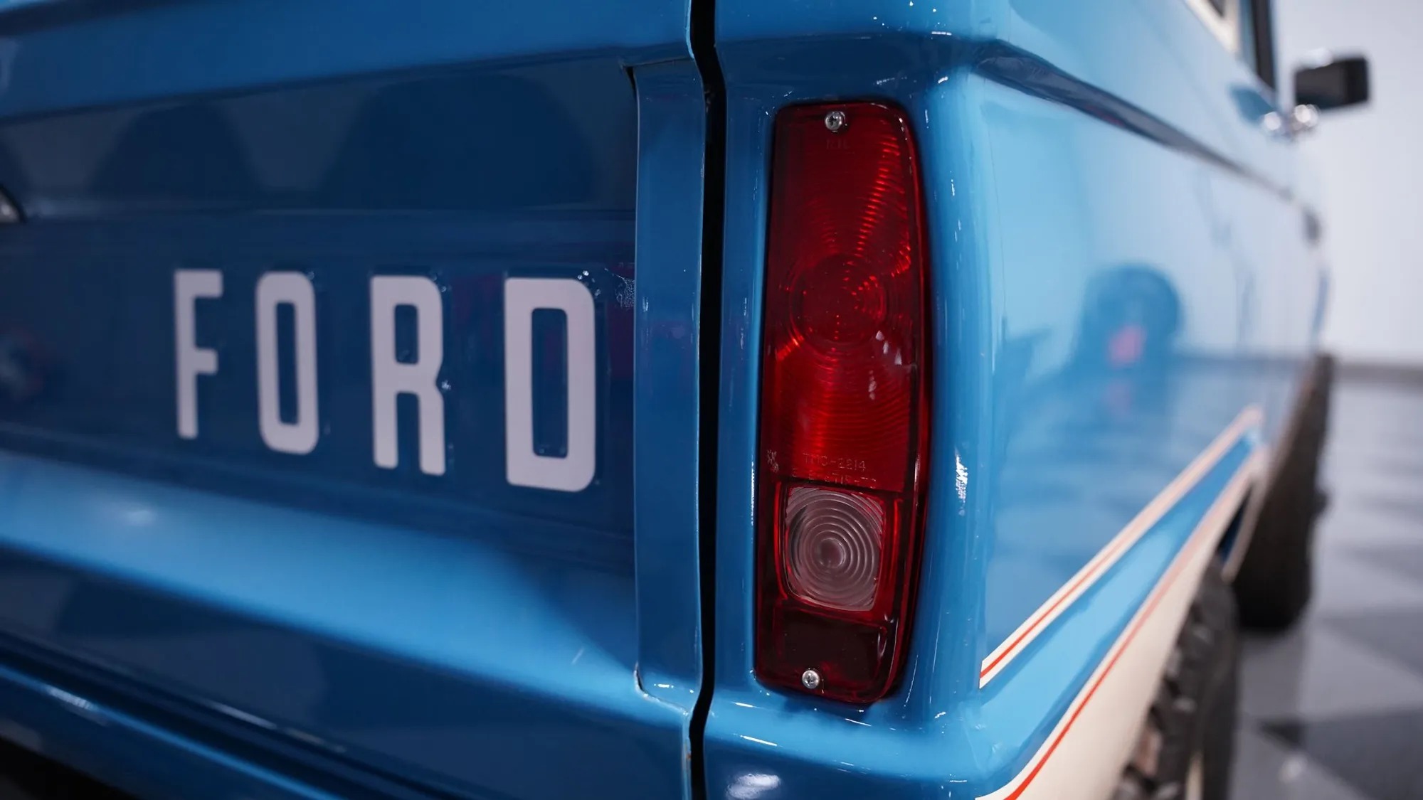 7.3L Diesel-Powered 1976 Ford Bronco Ranger