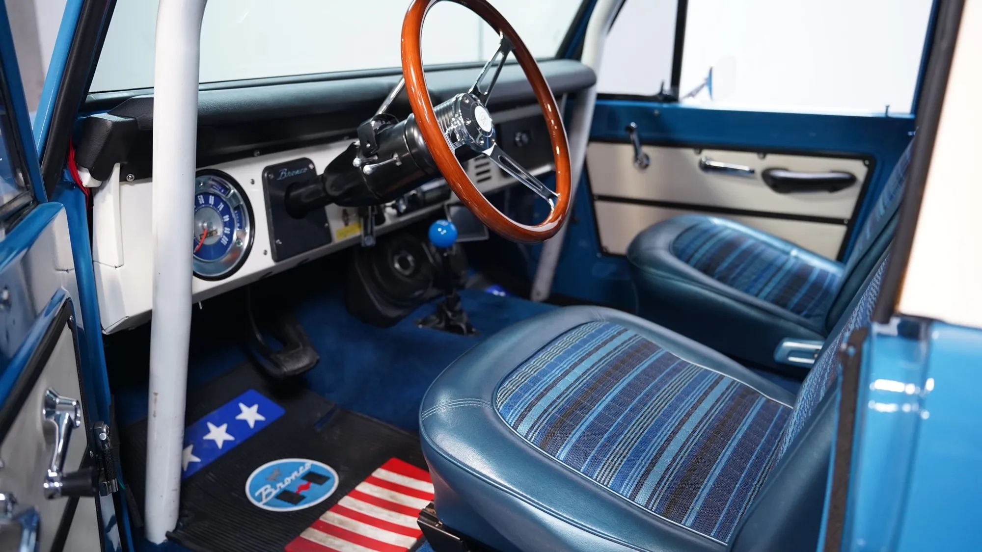 7.3L Diesel-Powered 1976 Ford Bronco Ranger