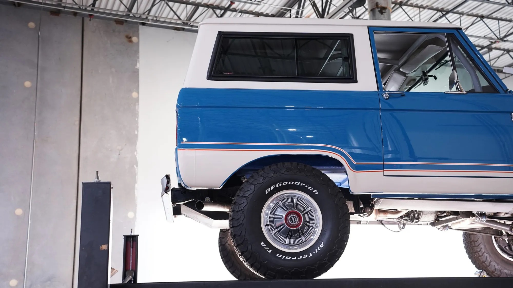 7.3L Diesel-Powered 1976 Ford Bronco Ranger
