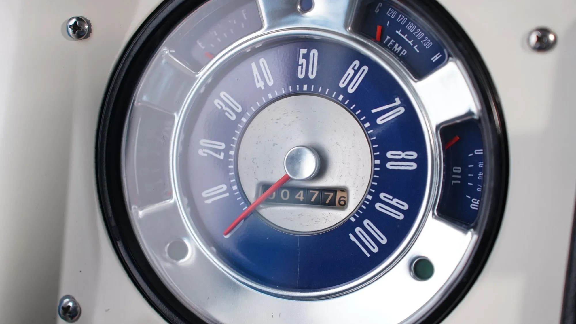 7.3L Diesel-Powered 1976 Ford Bronco Ranger