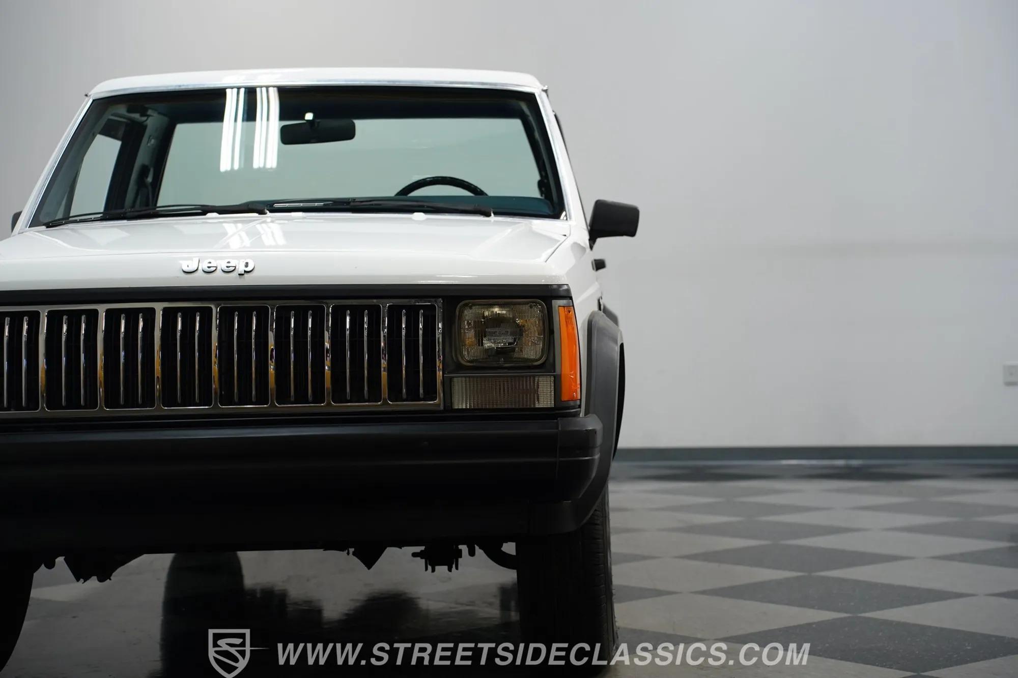 86k-Mile 1989 Jeep Comanche