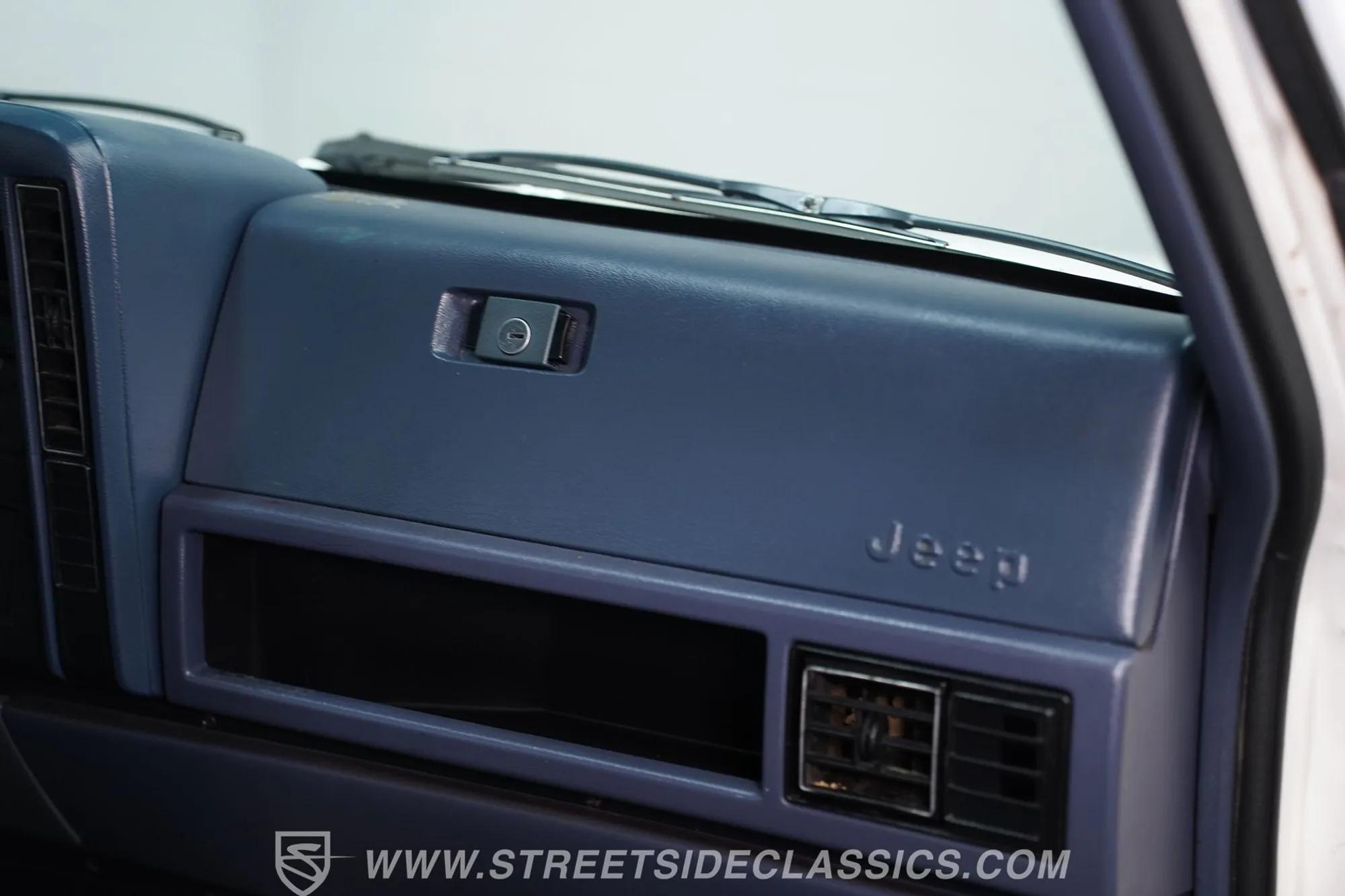 86k-Mile 1989 Jeep Comanche