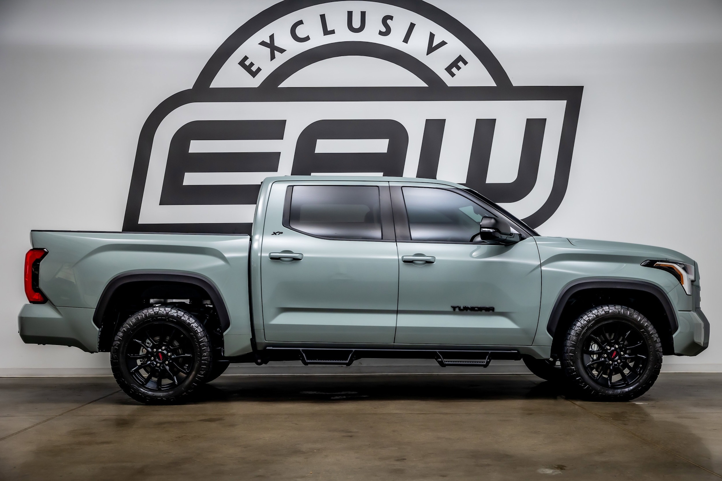 2024 Toyota Tundra SR5 Premium