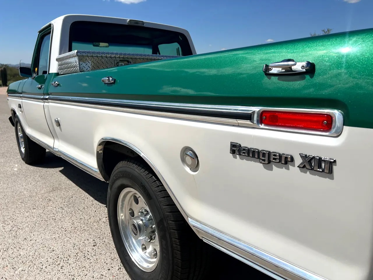 1973 Ford F-250 XLT Supercab