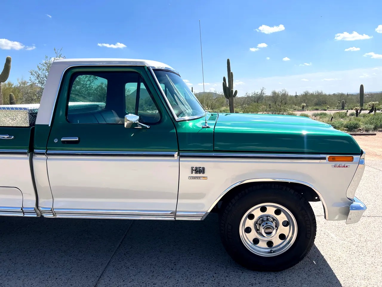 1973 Ford F-250 XLT Supercab