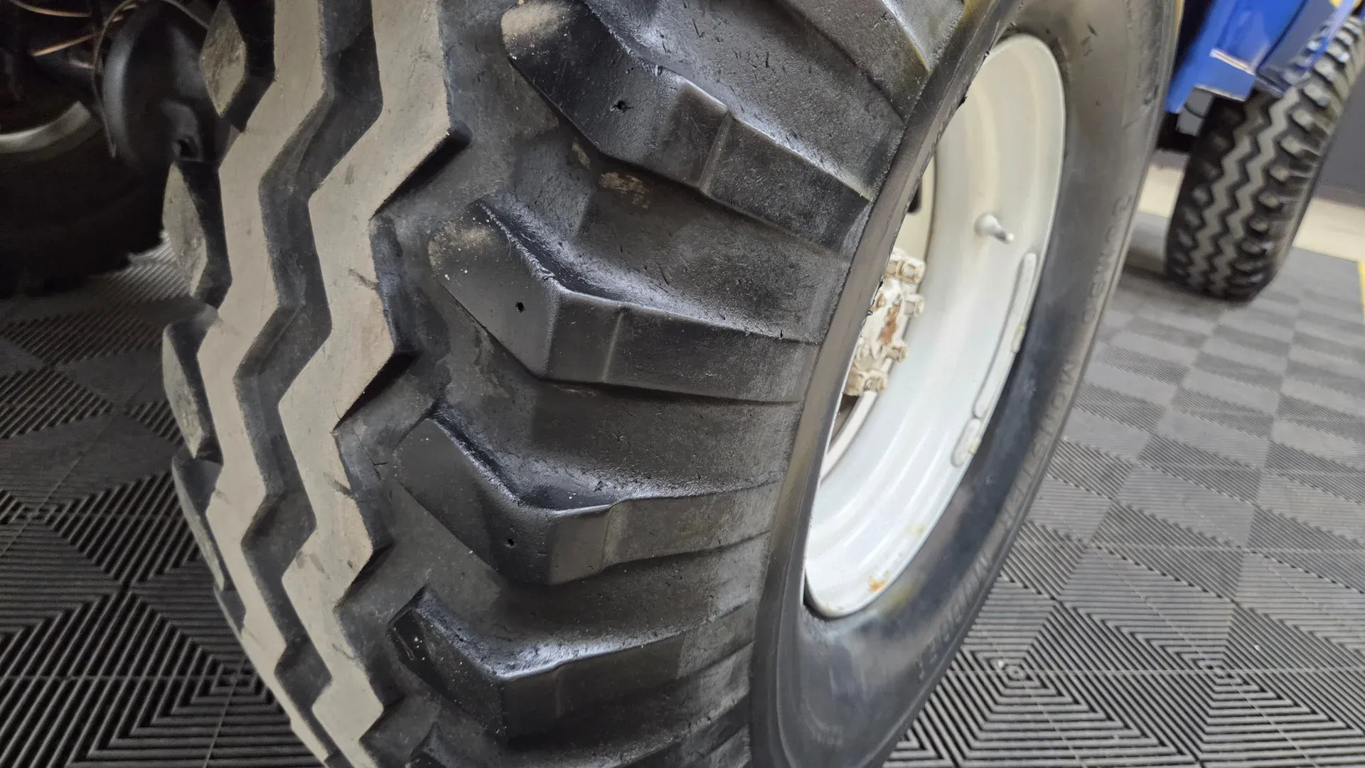 1961 Ford F-250 Stepside 4x4