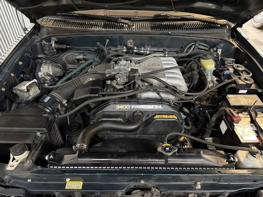 1998 Toyota 4Runner SR5