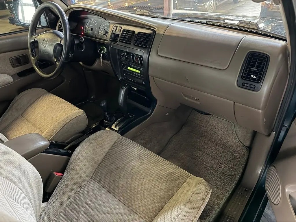 1998 Toyota 4Runner SR5