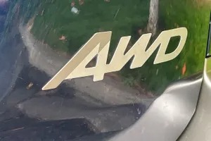 2004 Mitsubishi Montero Sport XLS