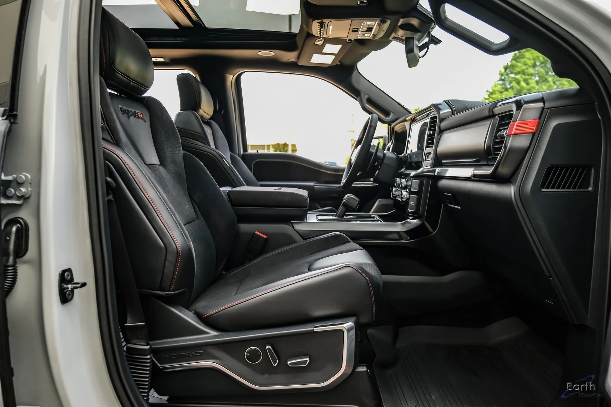 2026 Ford F-150 Raptor R