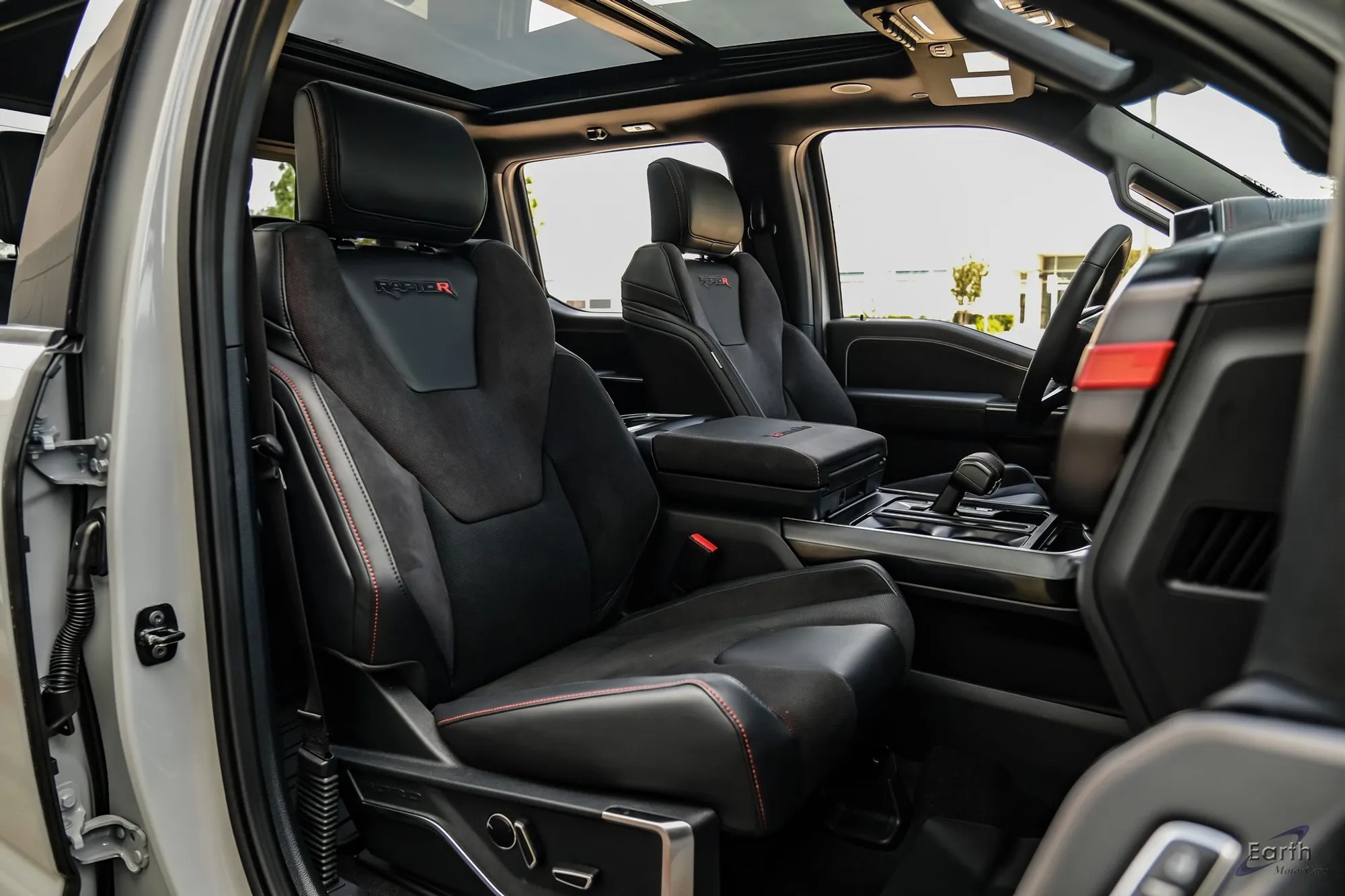 2026 Ford F-150 Raptor R