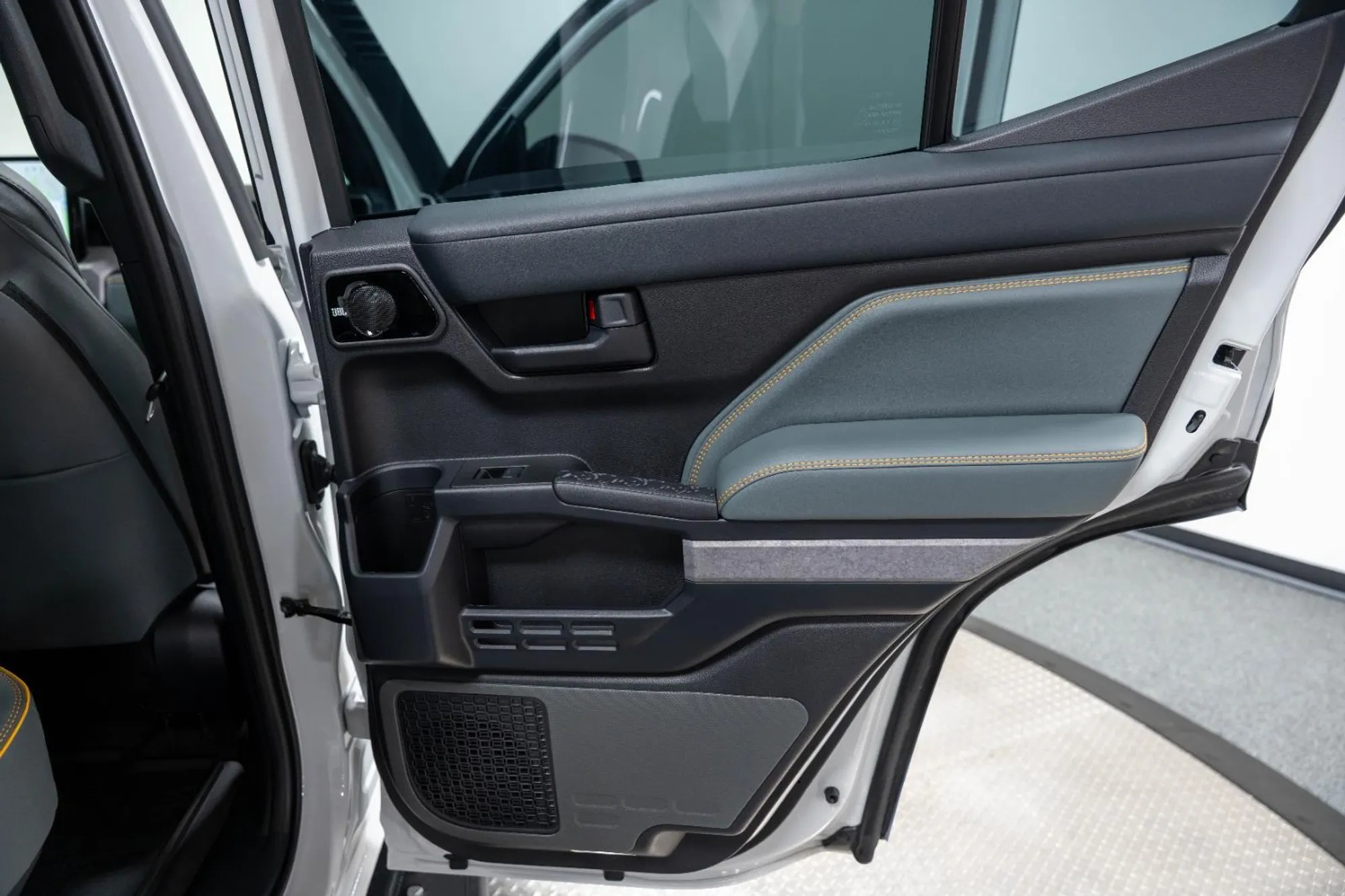 2025 Toyota 4Runner Trailhunter