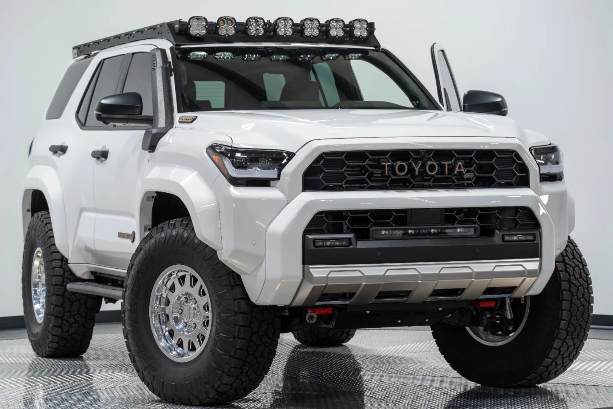 2025 Toyota 4Runner Trailhunter