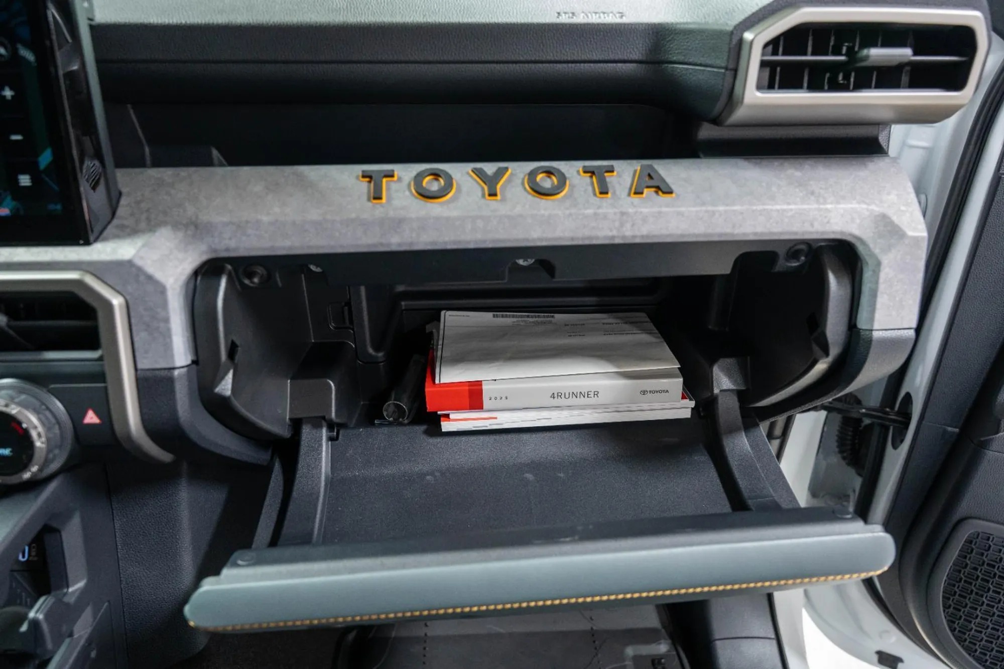 2025 Toyota 4Runner Trailhunter