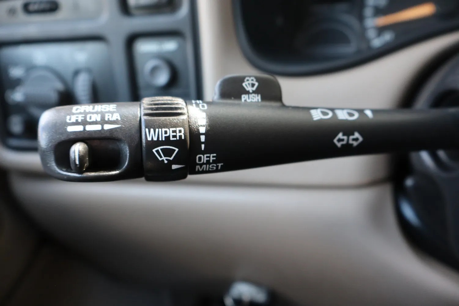 2002 Chevrolet Silverado 1500 LS