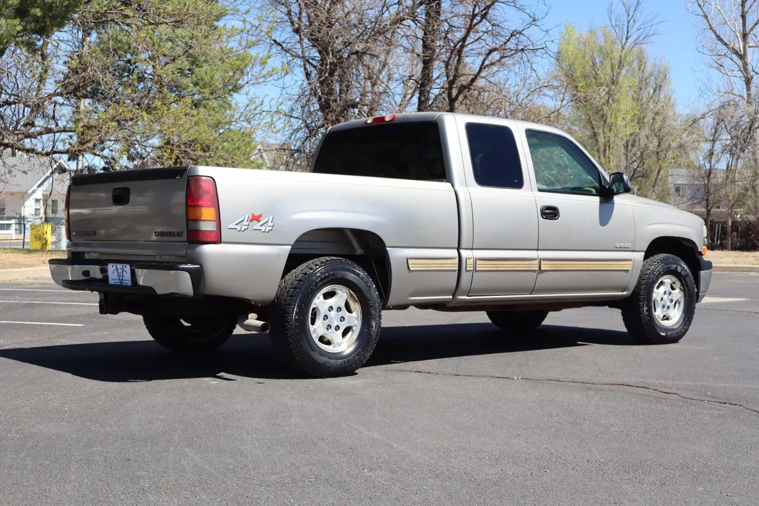 2002 Chevrolet Silverado 1500 LS - 4