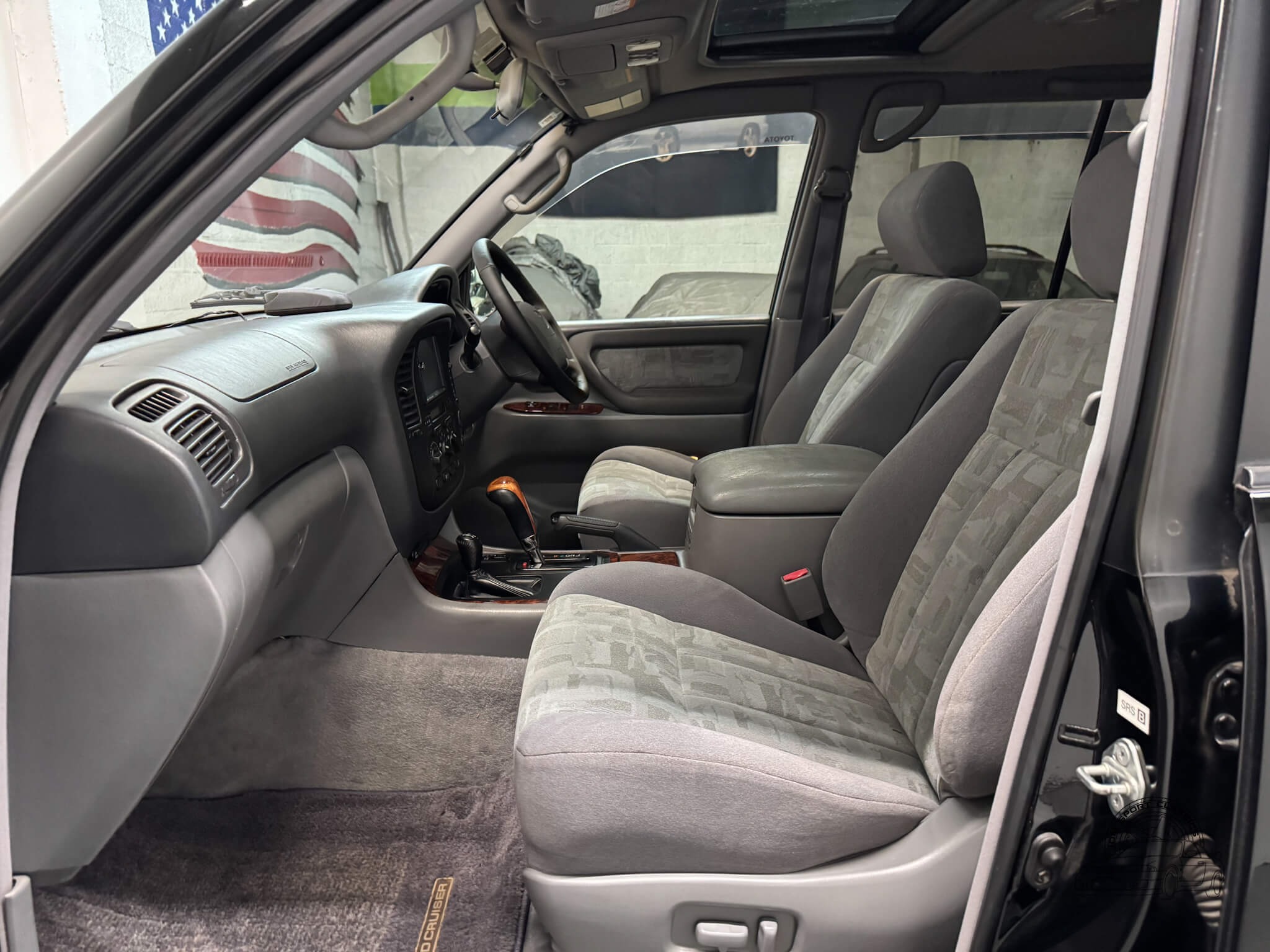 2000 Toyota Land Cruiser VX Limited G Selection