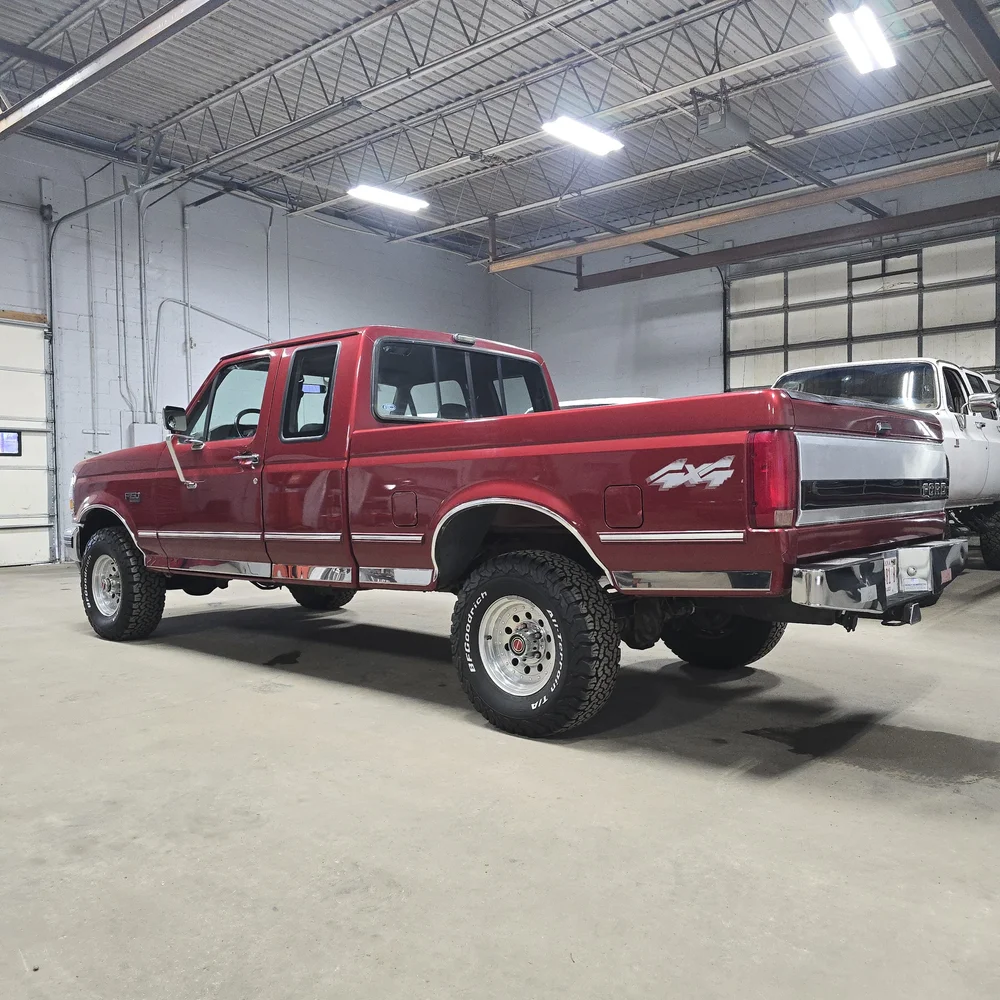 1993 Ford F-150 XLT - 5