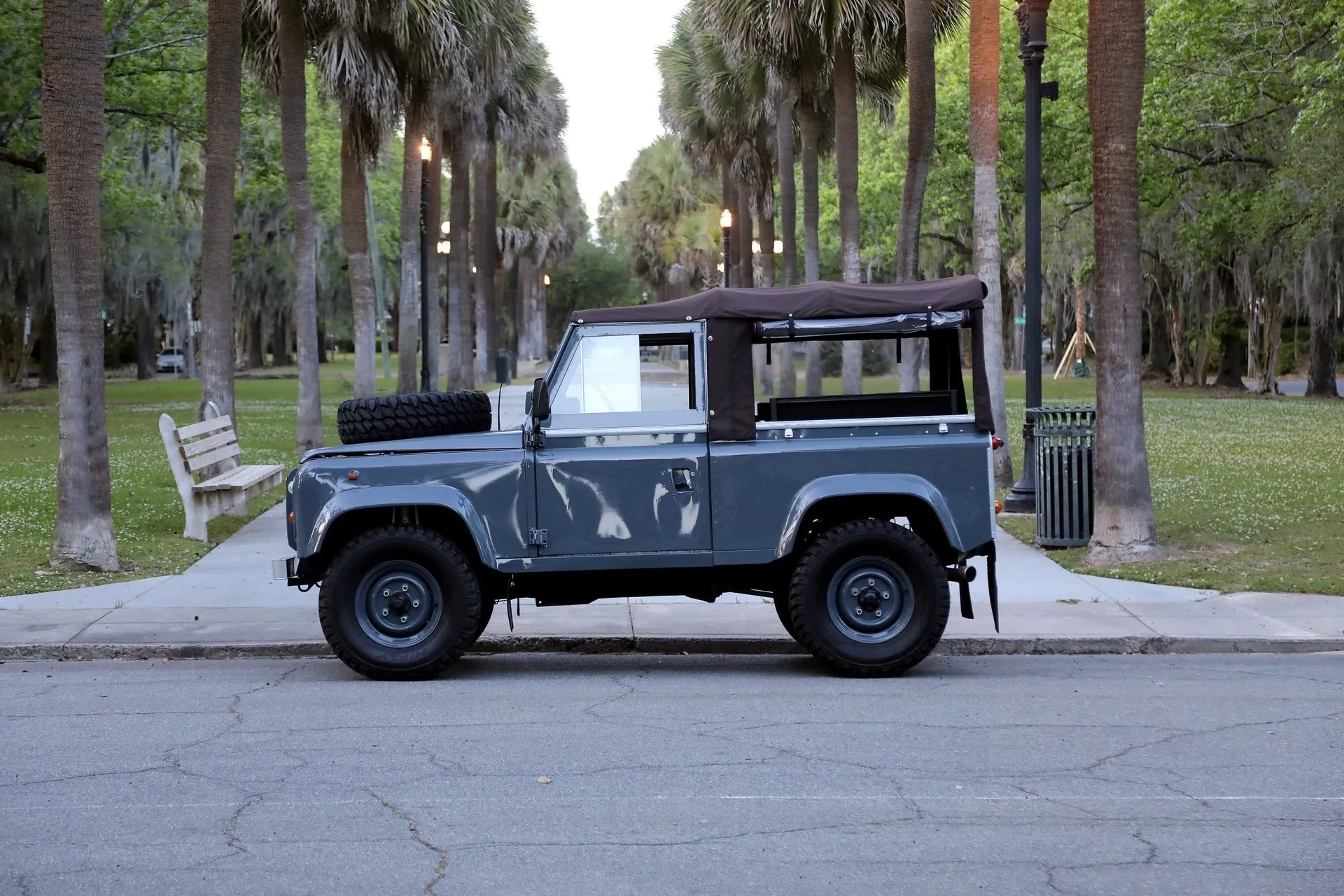 1997 Land Rover Defender 90