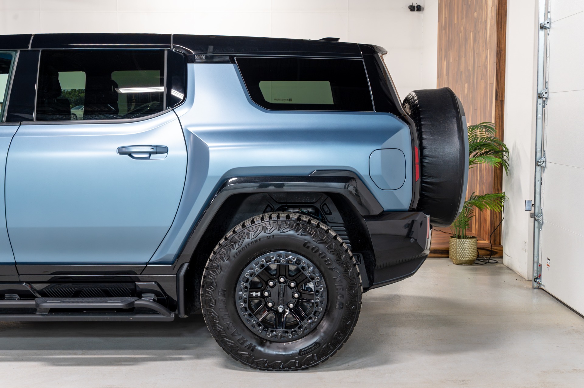 2024 GMC Hummer Omega Edition