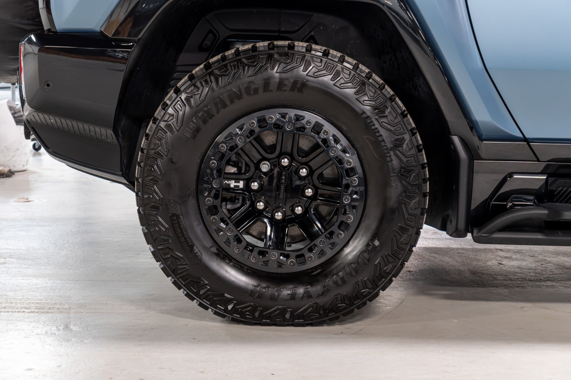 2024 GMC Hummer Omega Edition