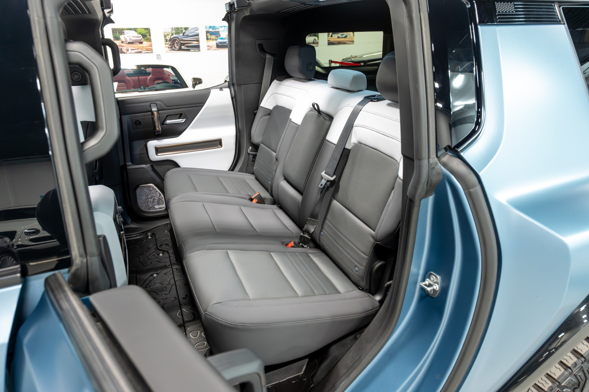 2024 GMC Hummer Omega Edition