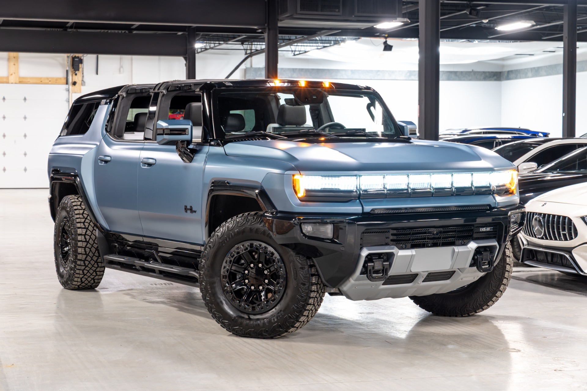  GMC HUMMER EV